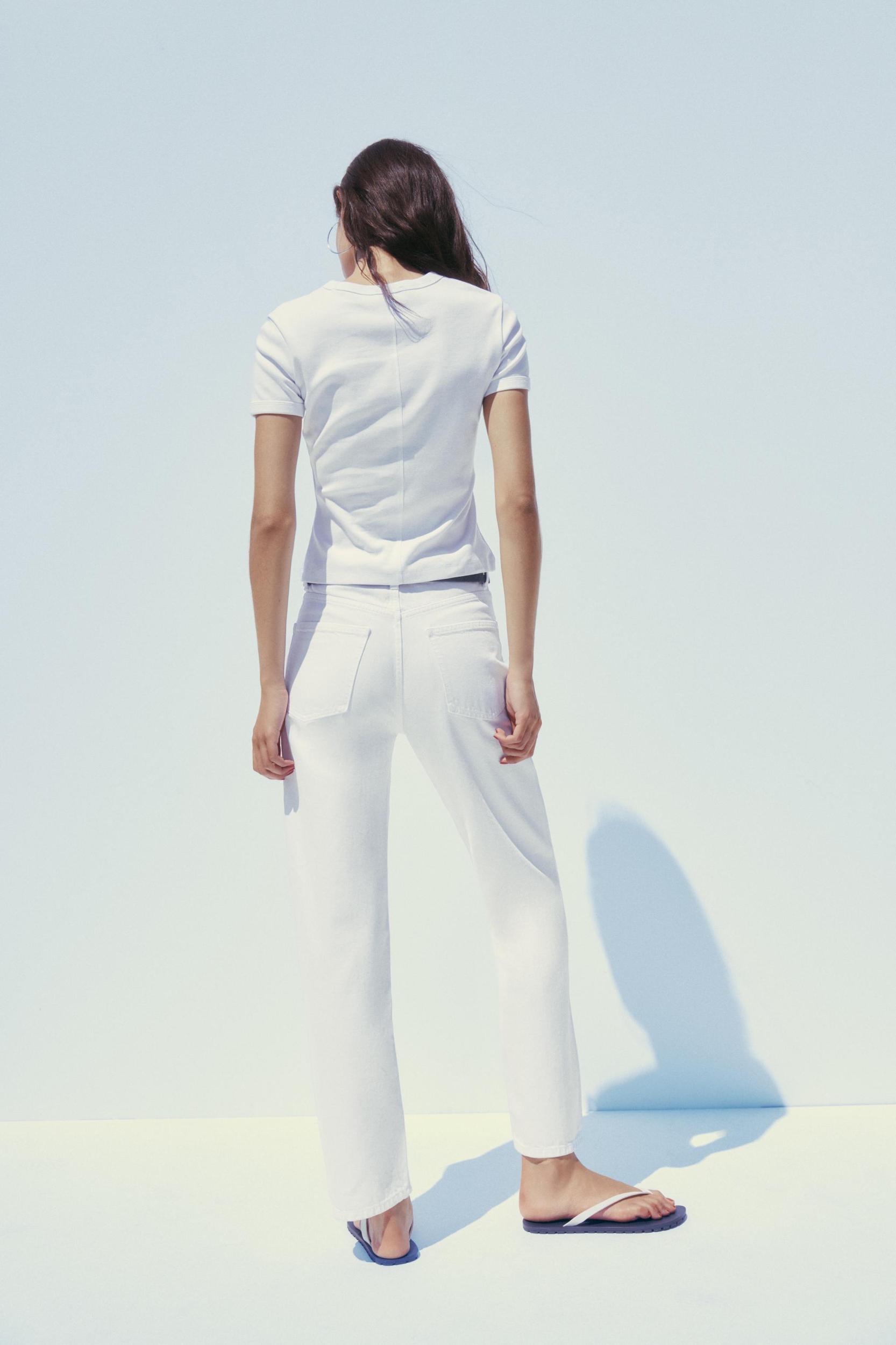 HIGH-WAISTED TRF MOM FIT JEANS Product Image