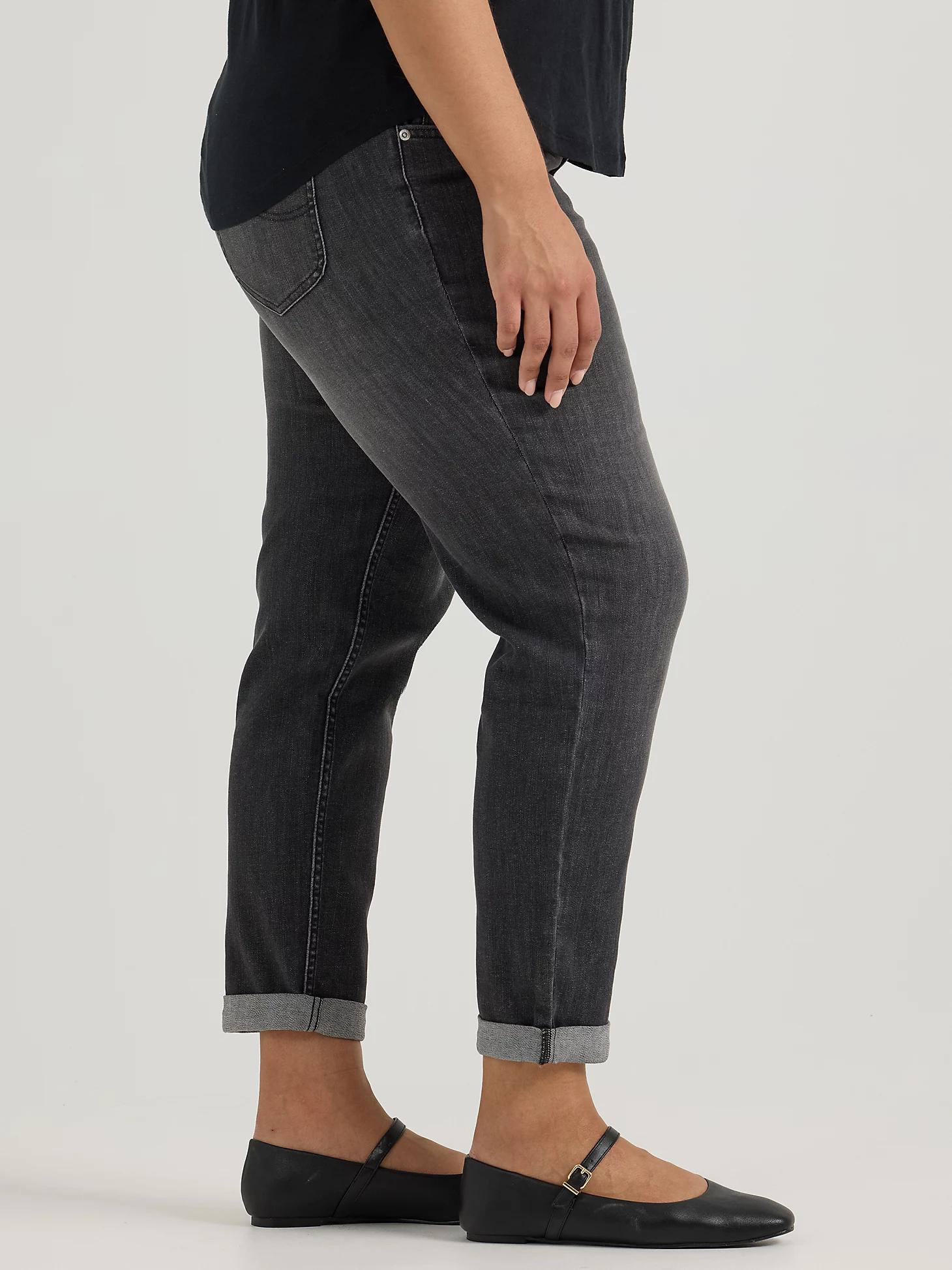 Women's Legendary 90's Taper Leg Jean (Plus) | Women's Jeans | Lee® Product Image