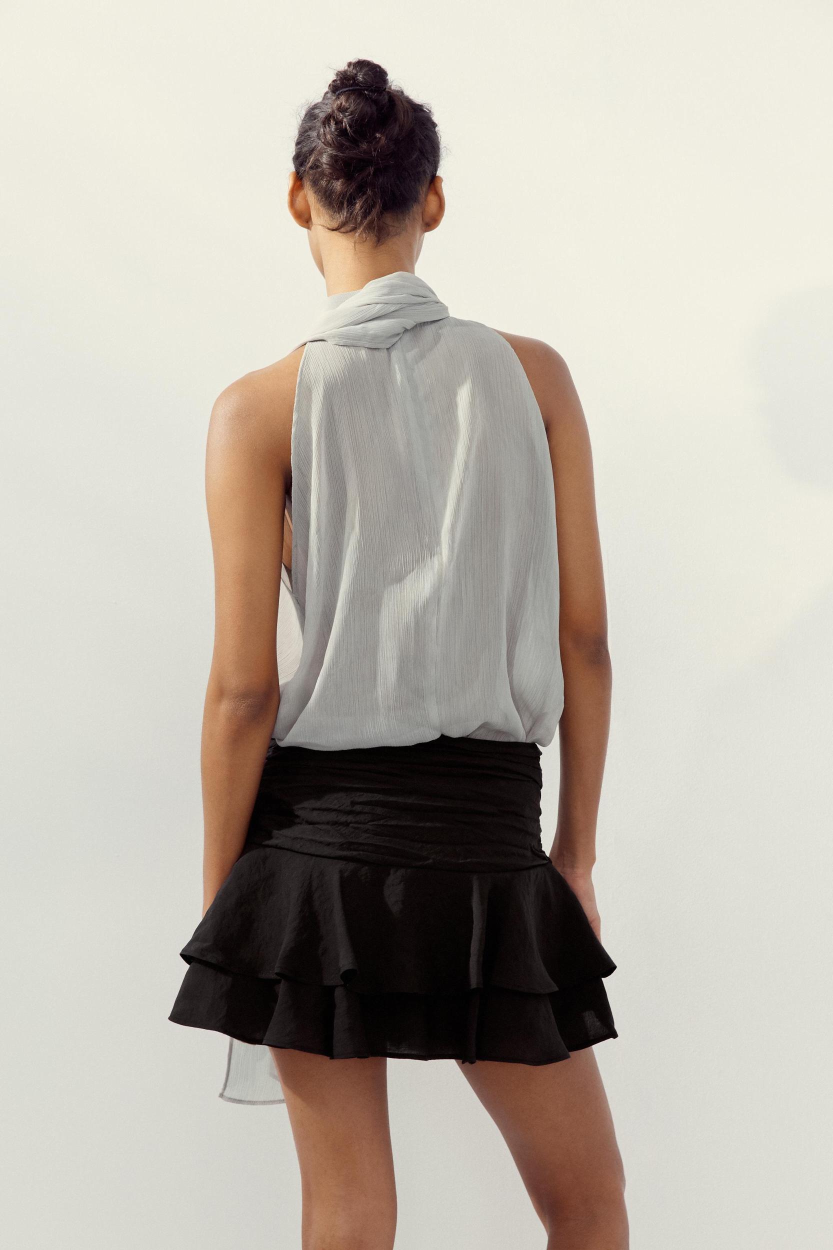 RUFFLE SKORT Product Image