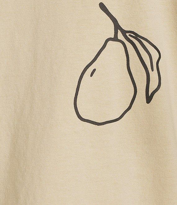 Things Between Dreamer Graphic T-Shirt Product Image