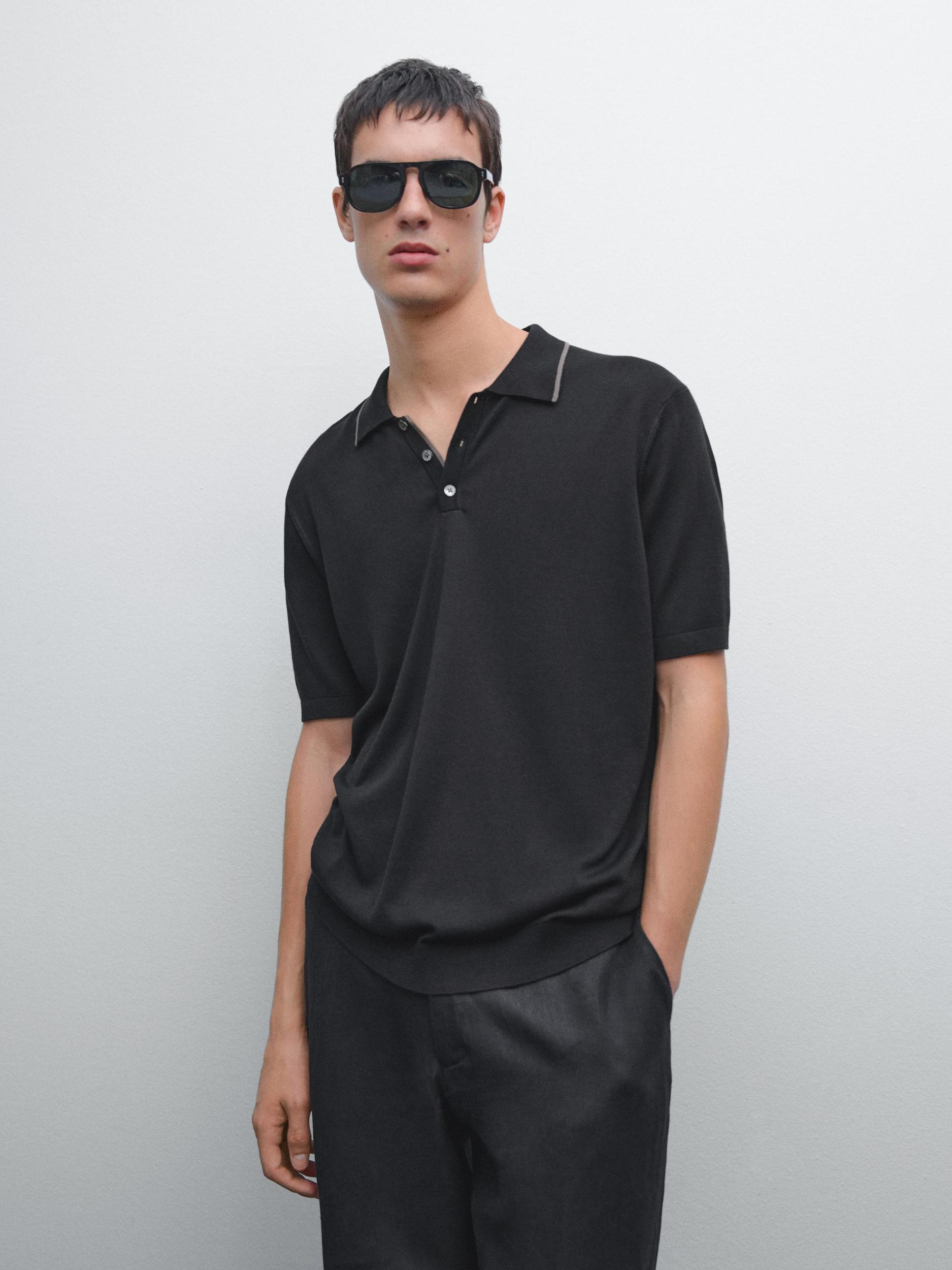 Knit polo shirt with coloured collar detail Product Image