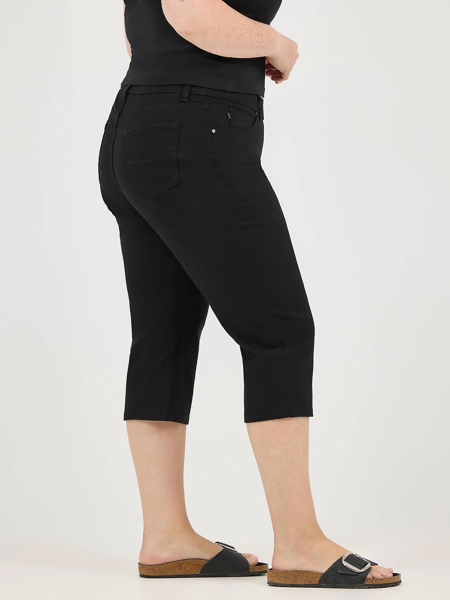 Women’s Relaxed Fit Capri (Plus) | Women's Capris & Crops | Lee® Product Image