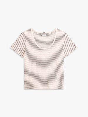 Scoop Neck Linen-Blend T-Shirt Product Image