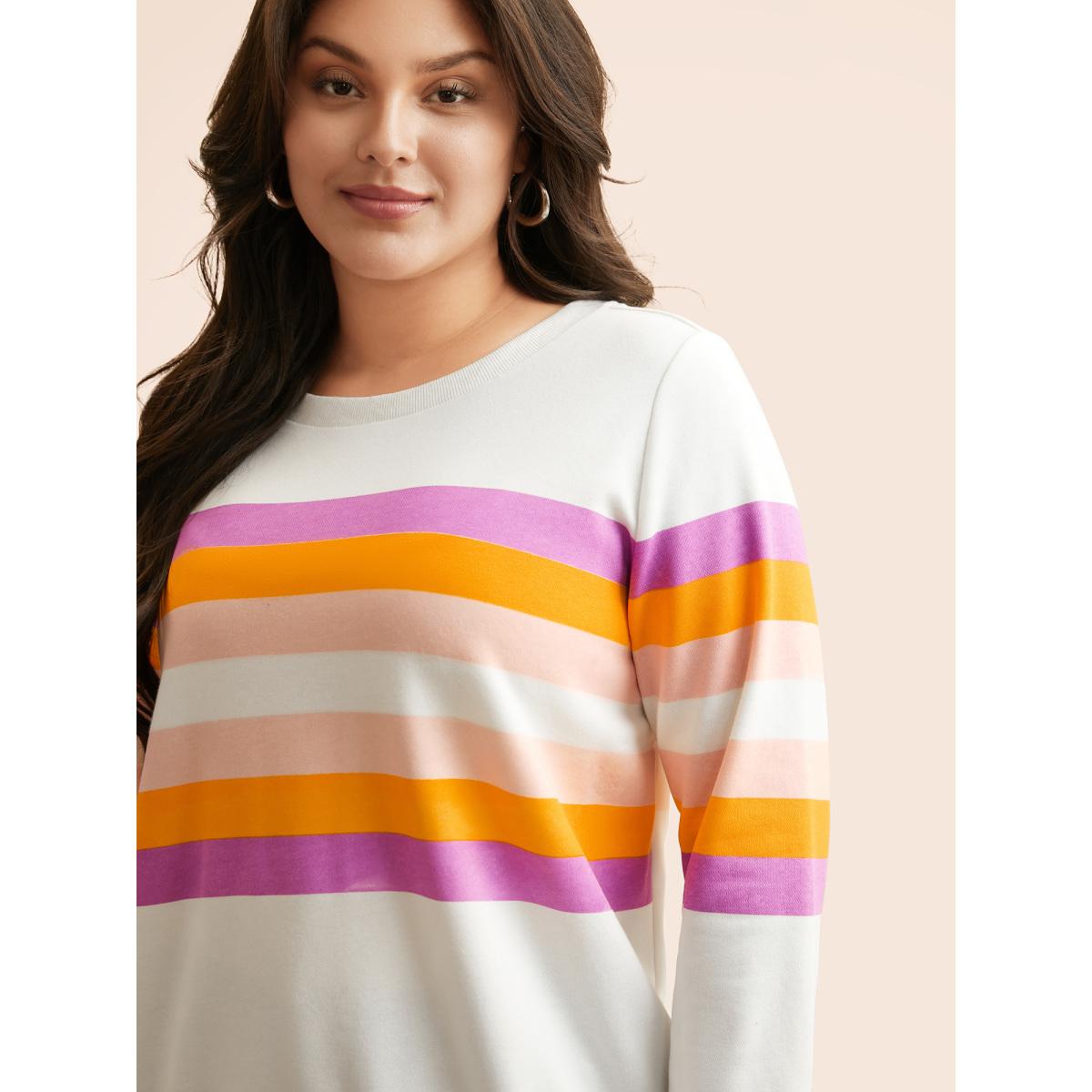 Plus Size Contrast Striped Crew Neck Sweatshirt Women Originalwhite Casual Contrast Round Neck Everyday Sweatshirts BloomChic 28/5X Product Image