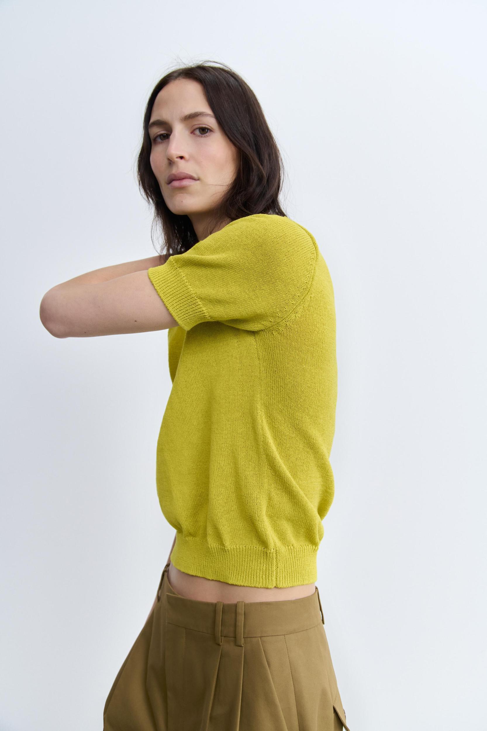 BASIC RUSTIC KNIT TOP Product Image
