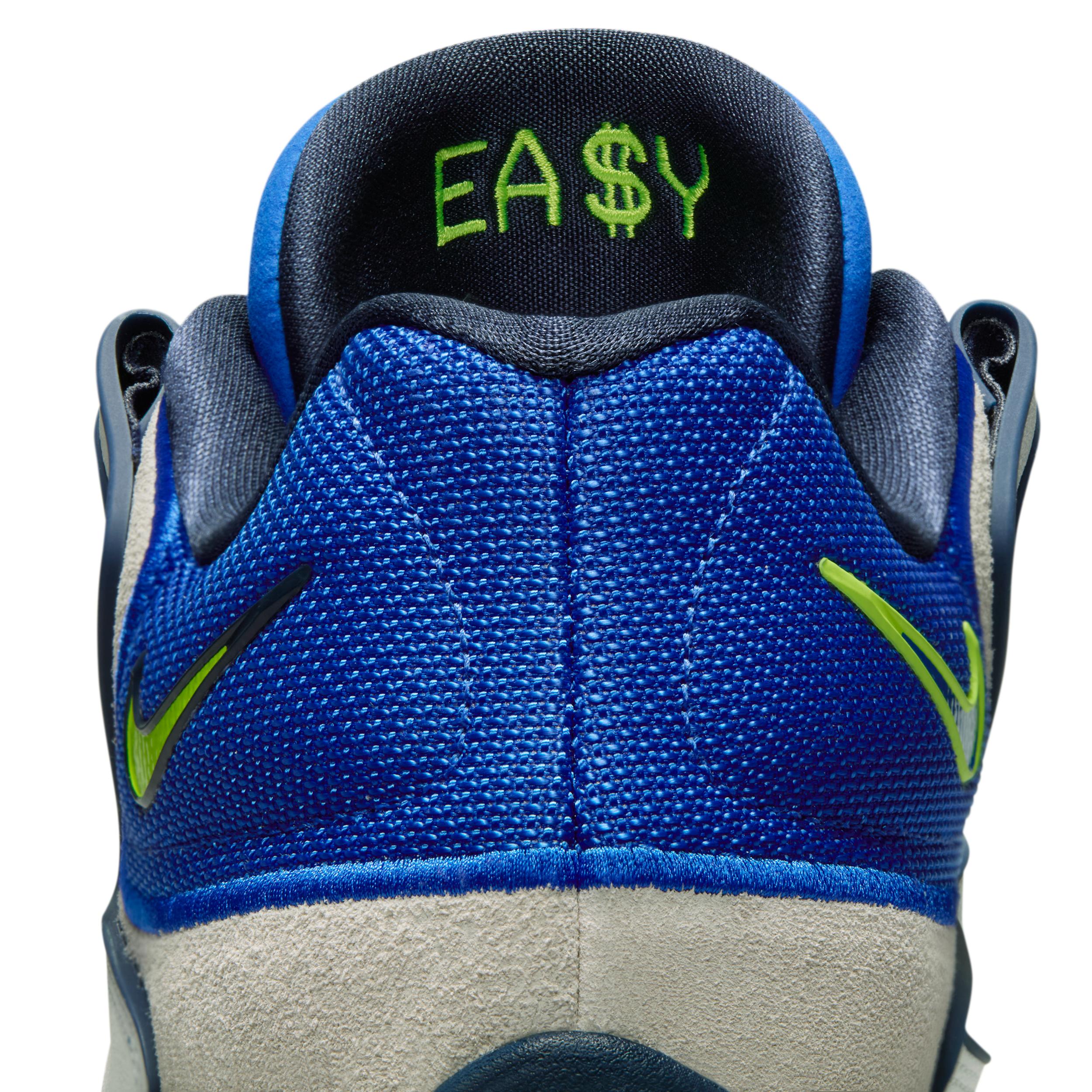 Nike Men's KD18 "Smart City" Basketball Shoes Product Image