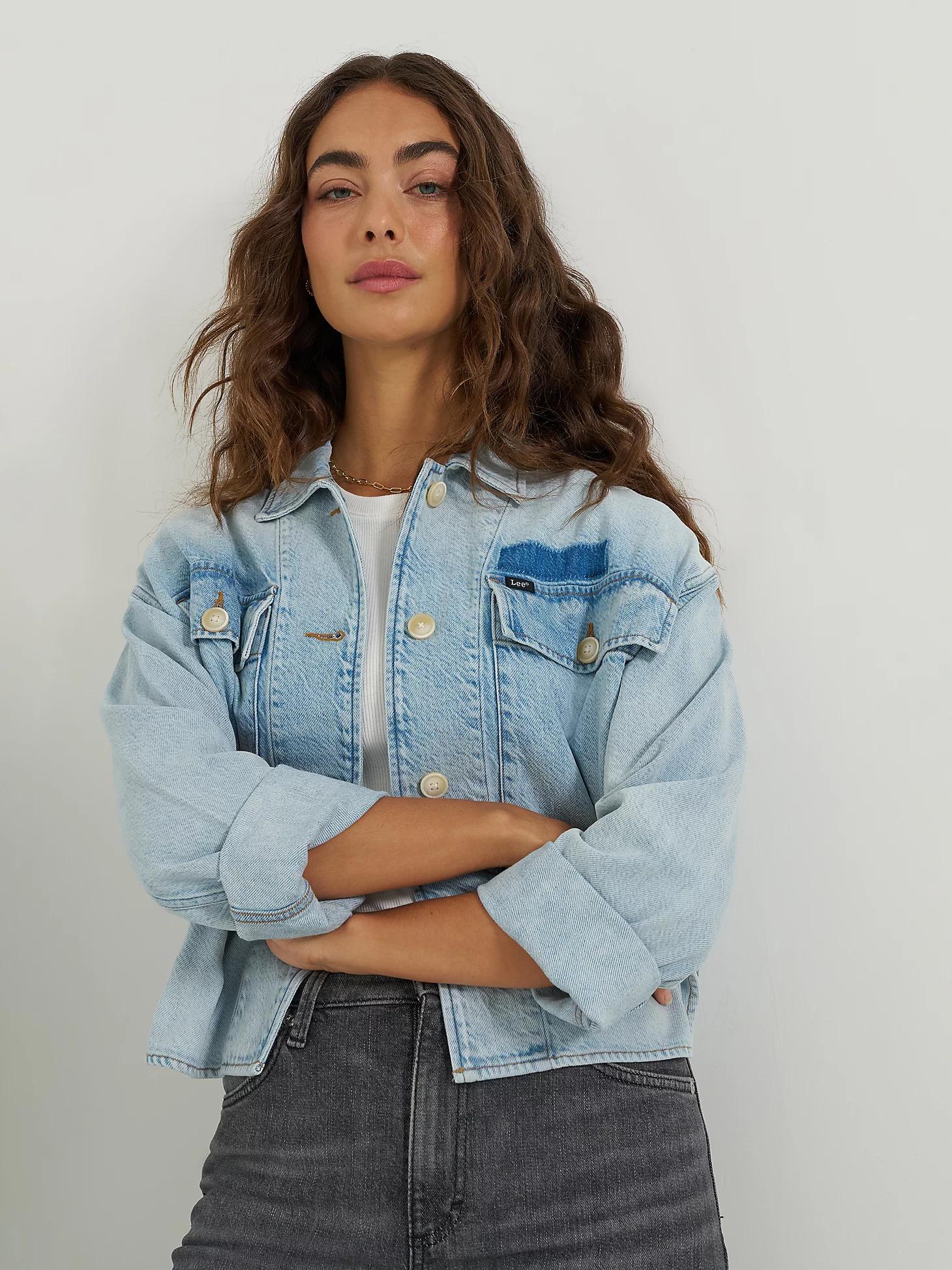 Women's Oversized Double Pocket Utility Overshirt | Women's Tops & Tees | Lee® Product Image