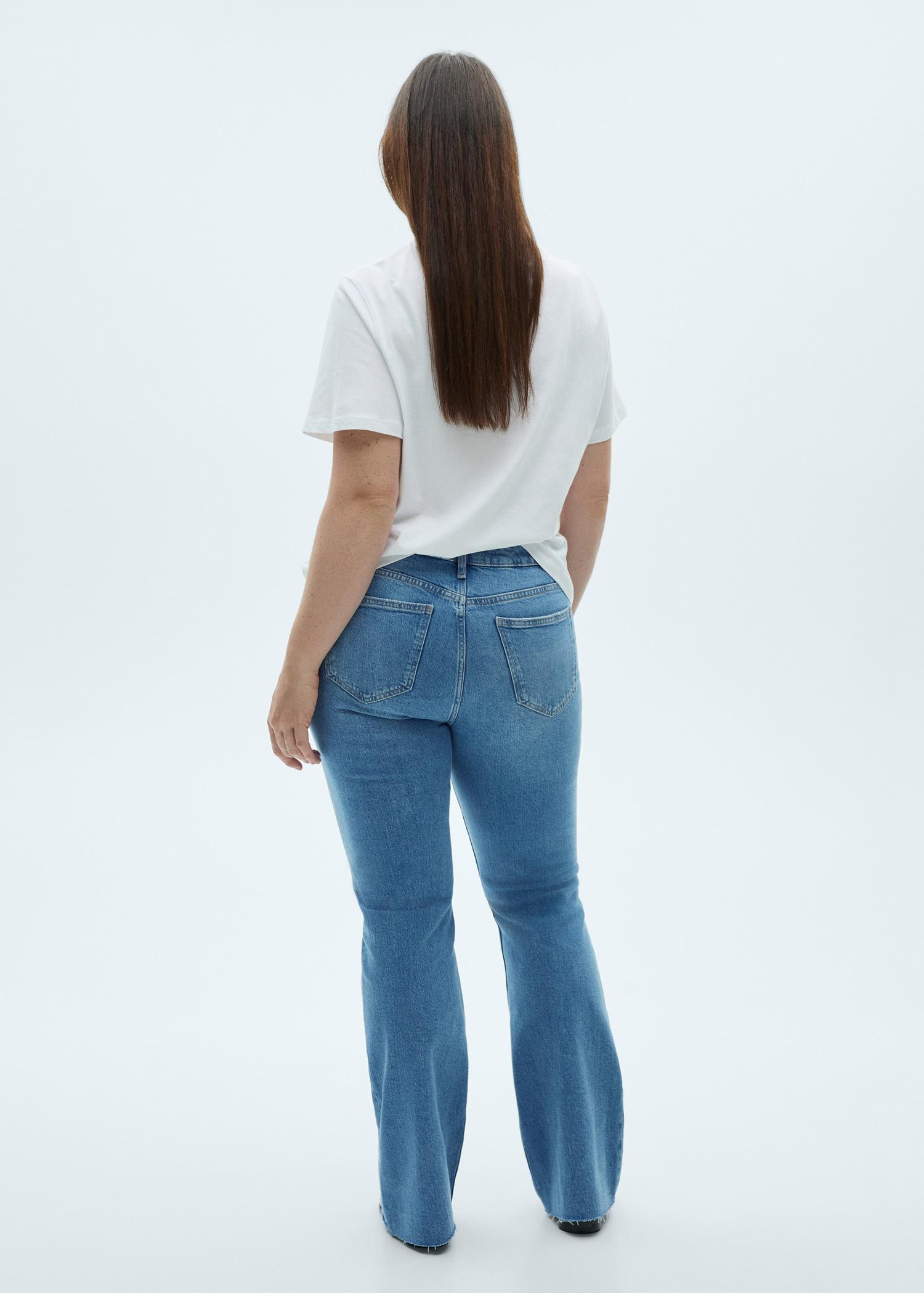 Fiona flared mid-rise jeans - Women | MANGO USA Product Image