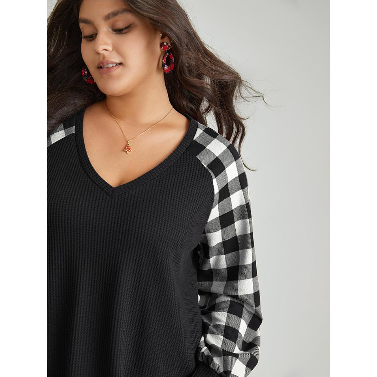 Plus Size Waffle Knit Plaid Patchwork Raglan Sleeve T-shirt BlackFlower Women Casual Waffle Knit Plaid V-neck Festival-Christmas T-shirts BloomChic 18-20/2X Product Image