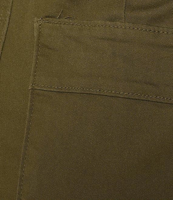 Intro Petite Size Kendall Solid Relaxed Cropped Pants Product Image