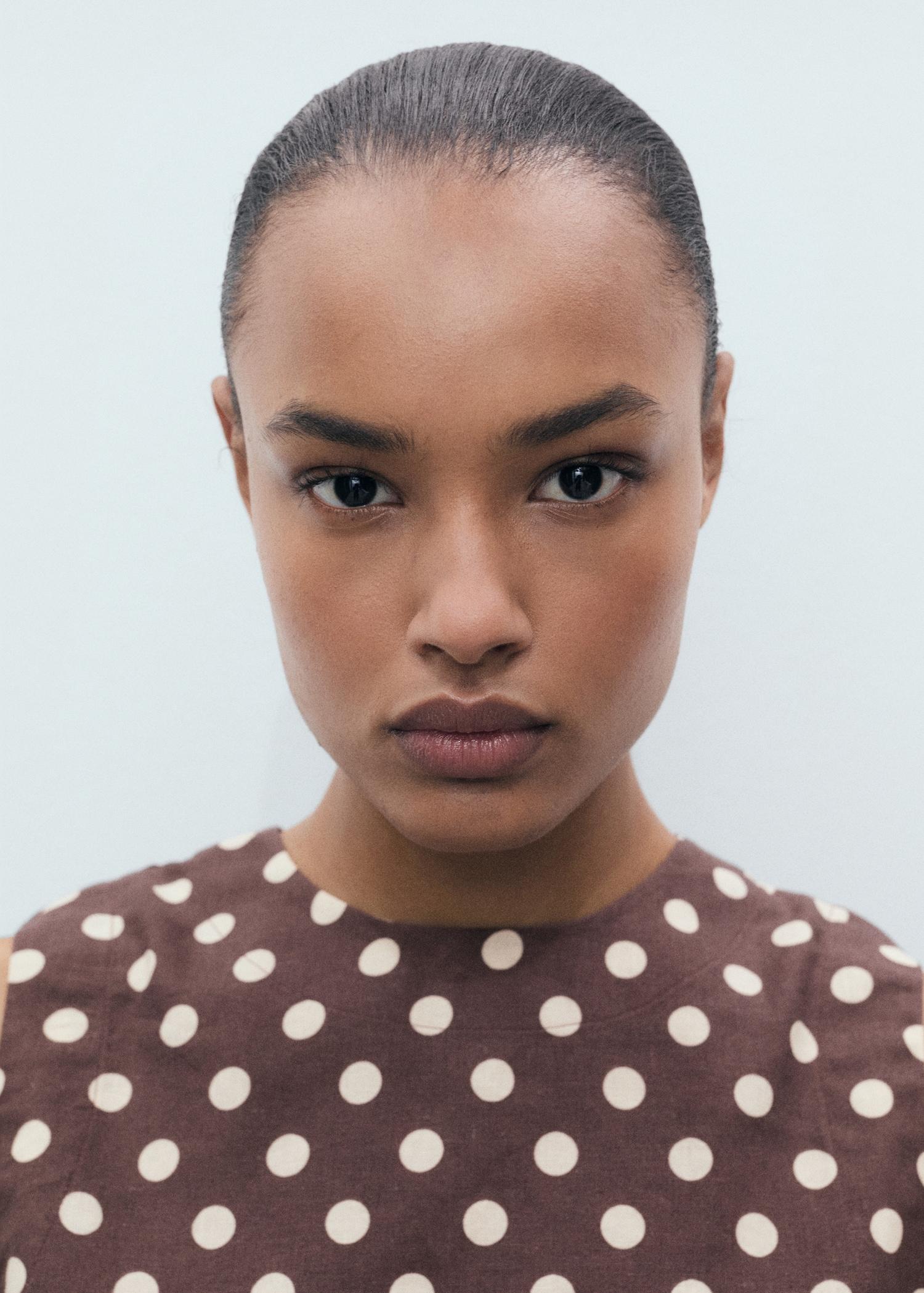 Polka-dot linen crop top - Women | MANGO USA Product Image