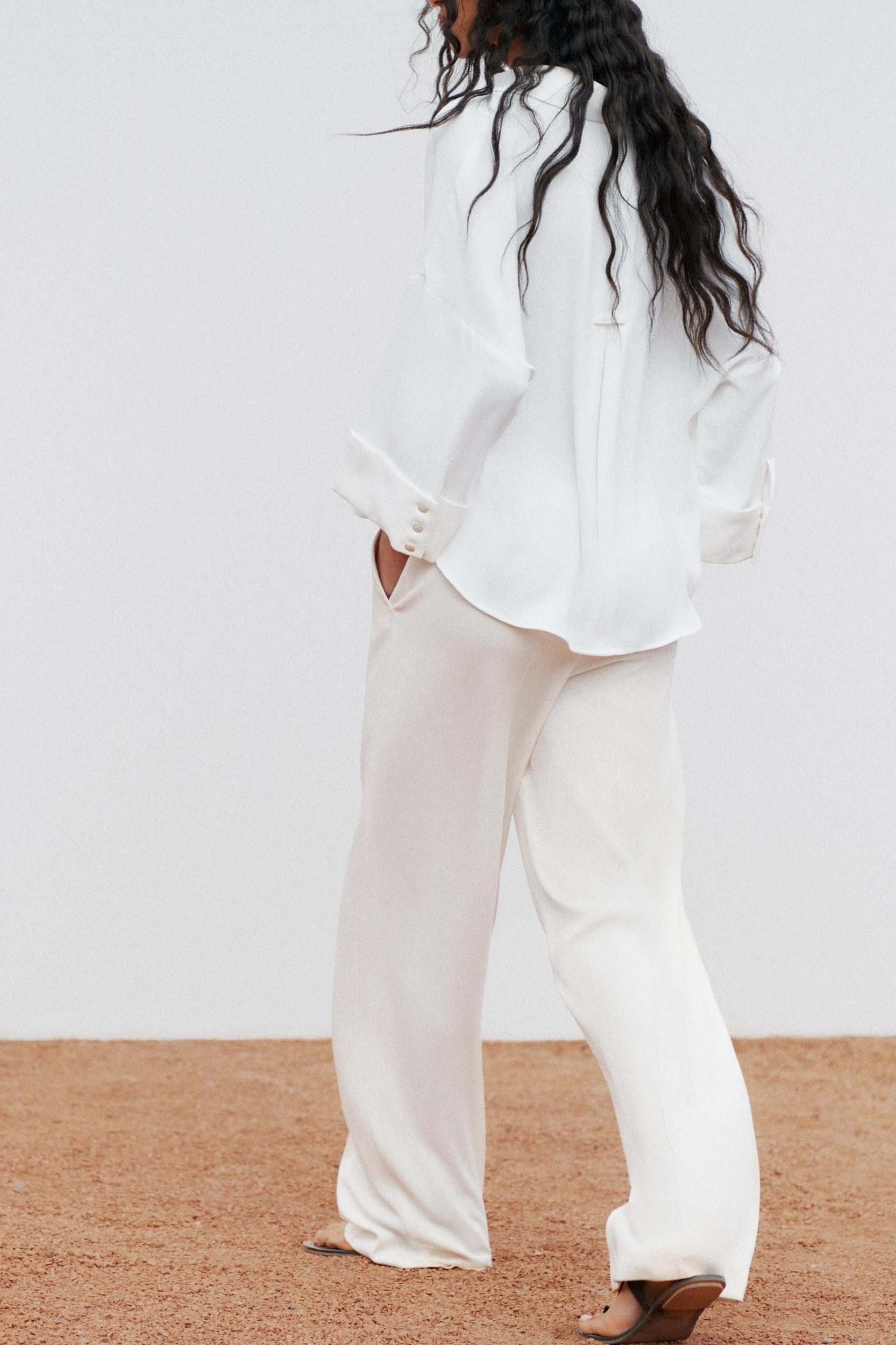 FLOWY STRAIGHT LEG PANTS Product Image