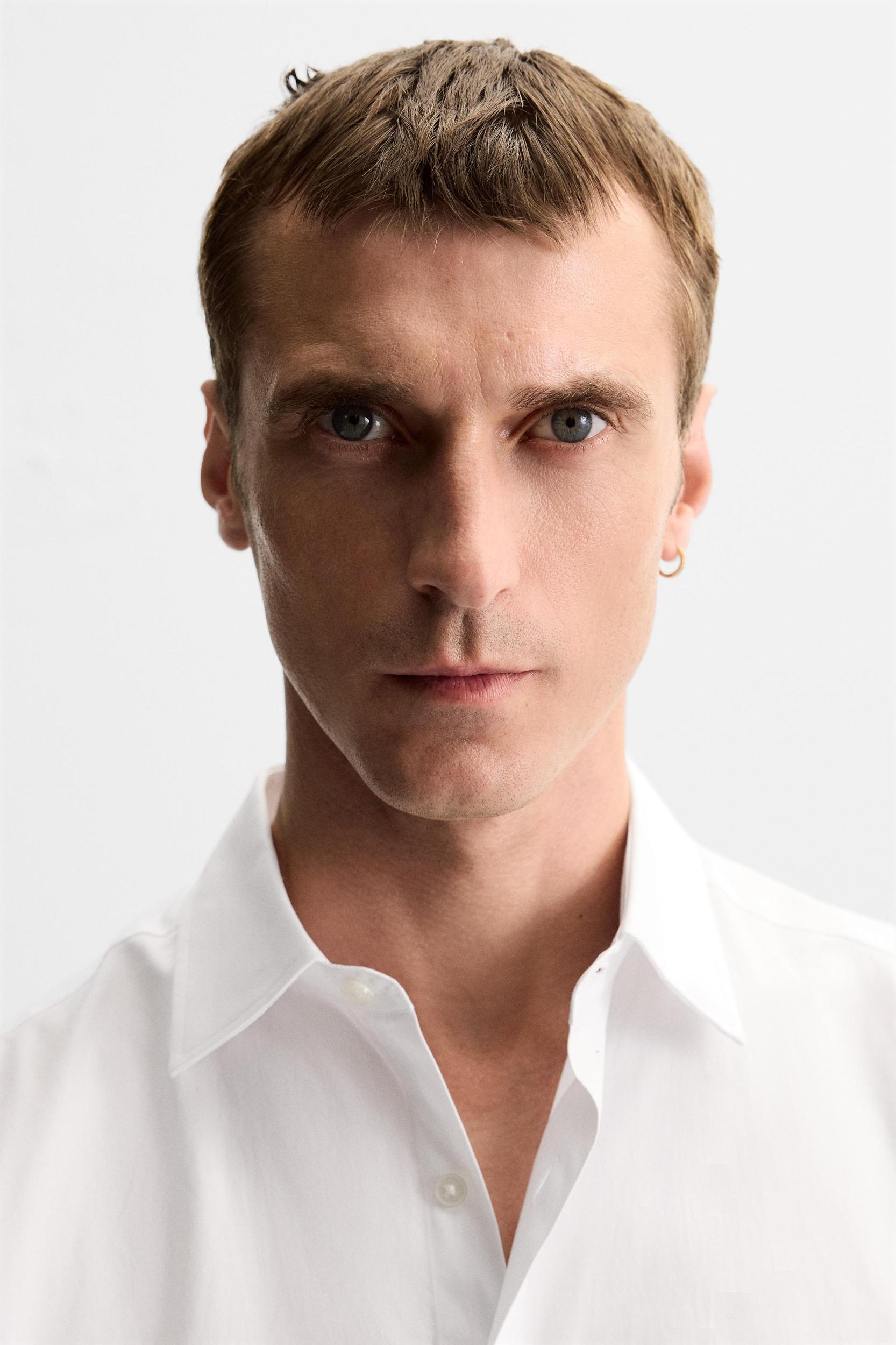 REGULAR FIT TEXTURED SHIRT Product Image