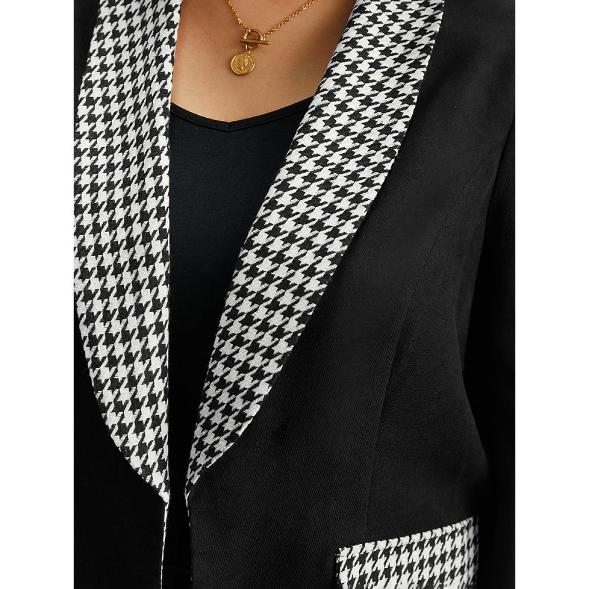 Plus Size Houndstooth Patchwork Contrast Twill Lapel Collar Blazer Black Women Dailywear Houndstooth Contrast Sleeve Long Sleeve Lapel Collar 12/L Casual Blazers BloomChic Product Image