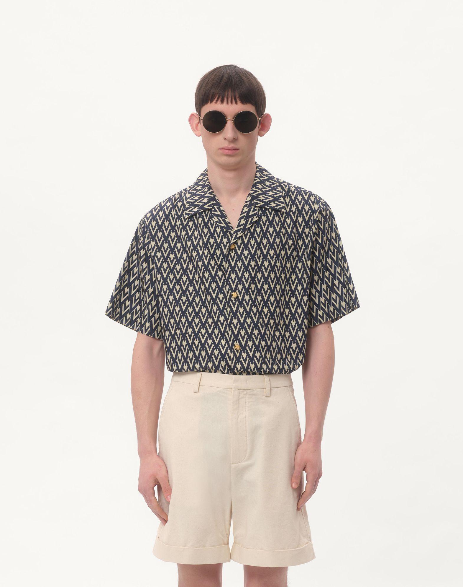 Cotton Popeline Bowling Shirt With Toute La V Print Product Image