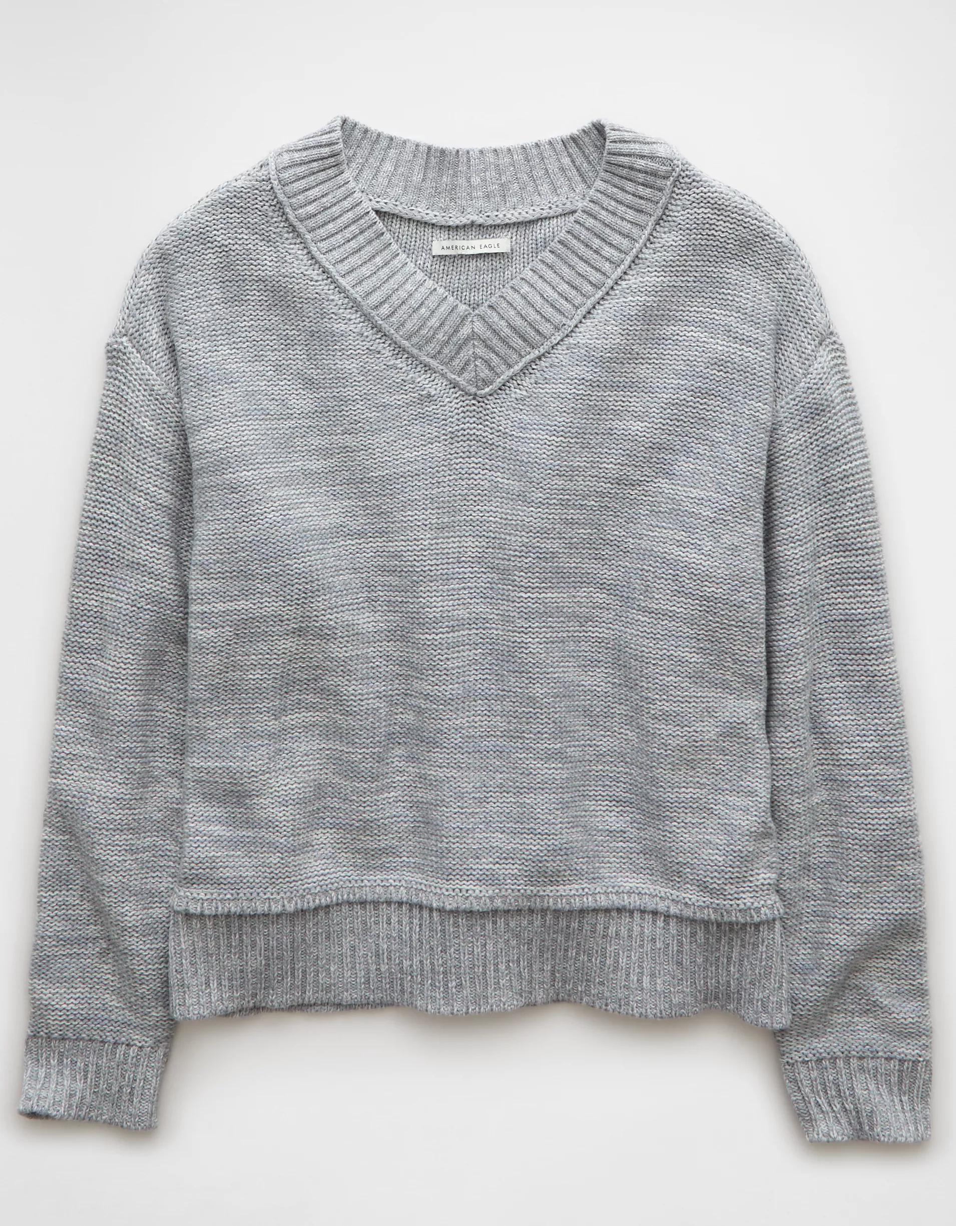 AE Long Weekend V-Neck Sweater Product Image