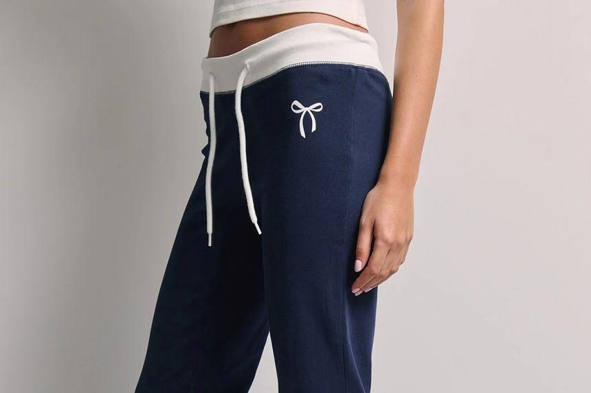 Low Rise Color-Block Slim-Fit Boot-Cut Sweatpants Product Image