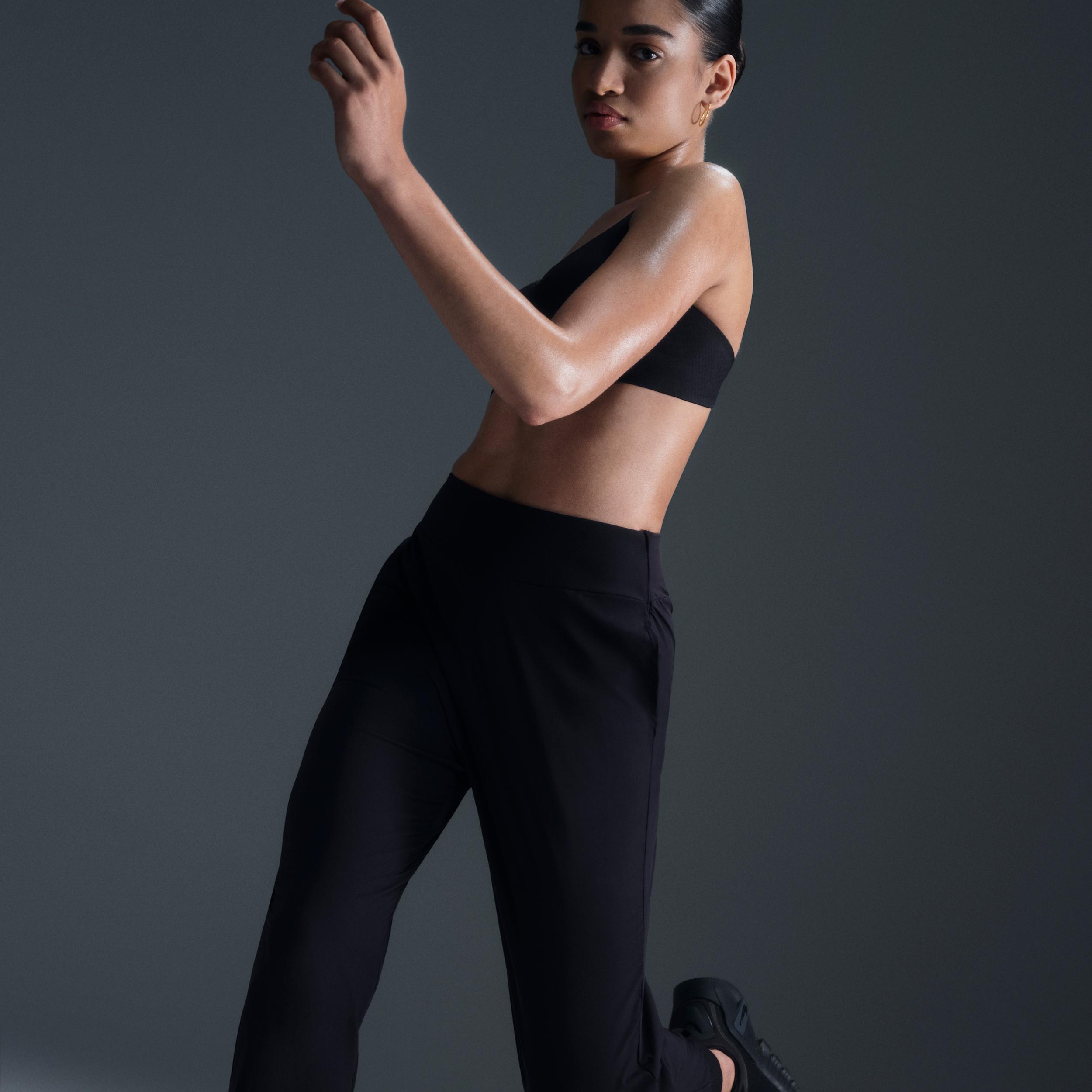 Nike Women's Dri-FIT Bliss Mid-Rise 7/8 Jogger Pants Product Image