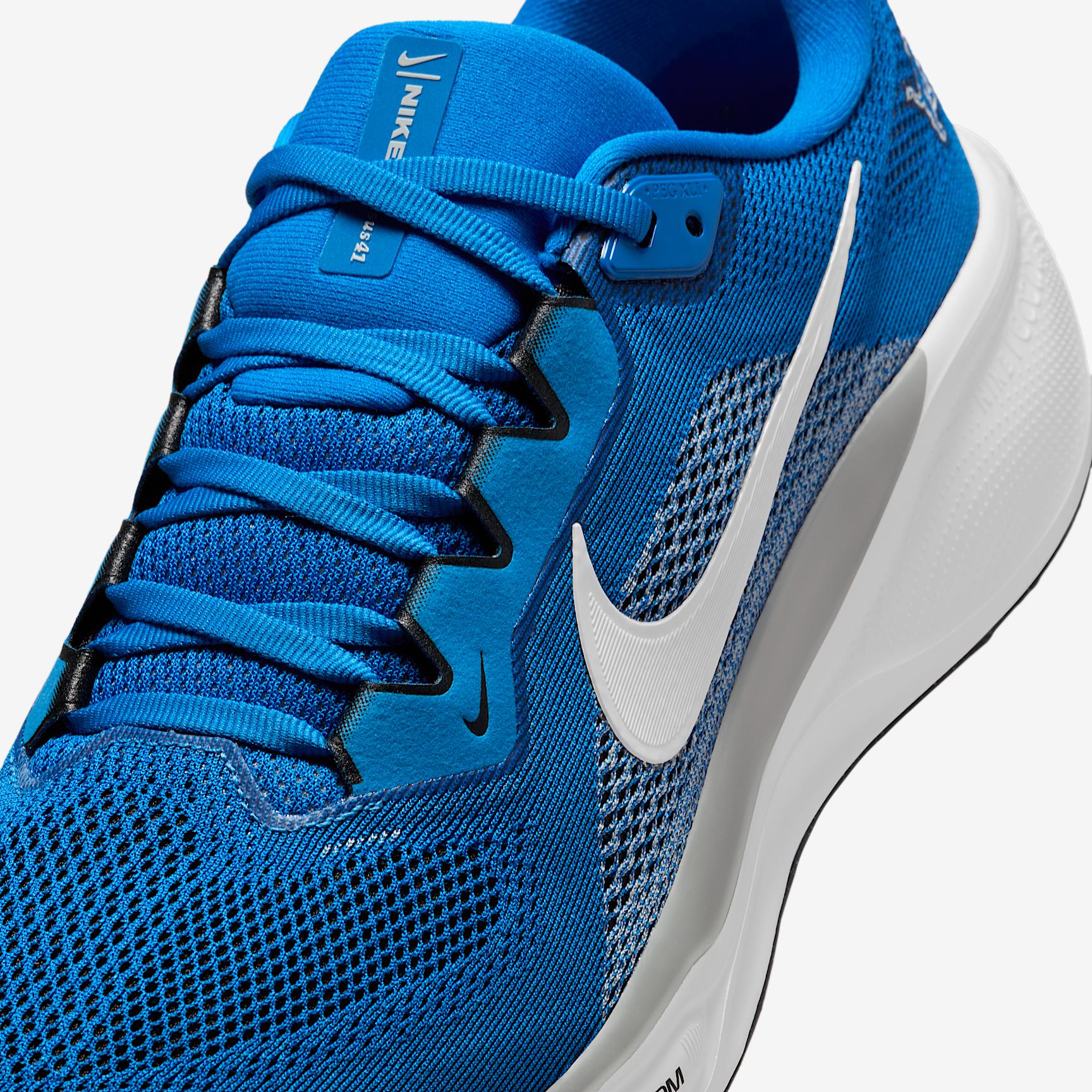 Detroit Lions Pegasus 41 Nike Men's NFL Road Running Shoes Product Image