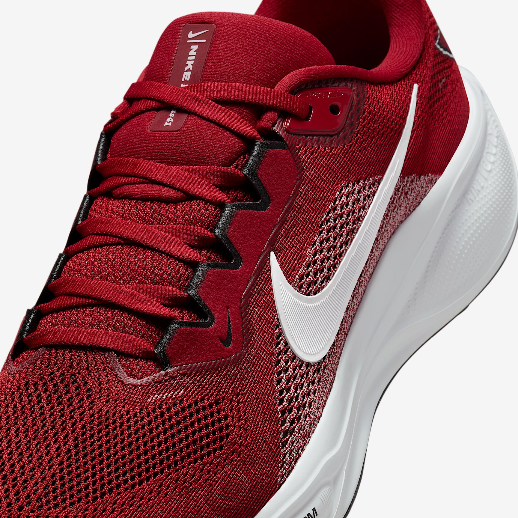 Arizona Cardinals Pegasus 41 Nike Men's NFL Road Running Shoes Product Image