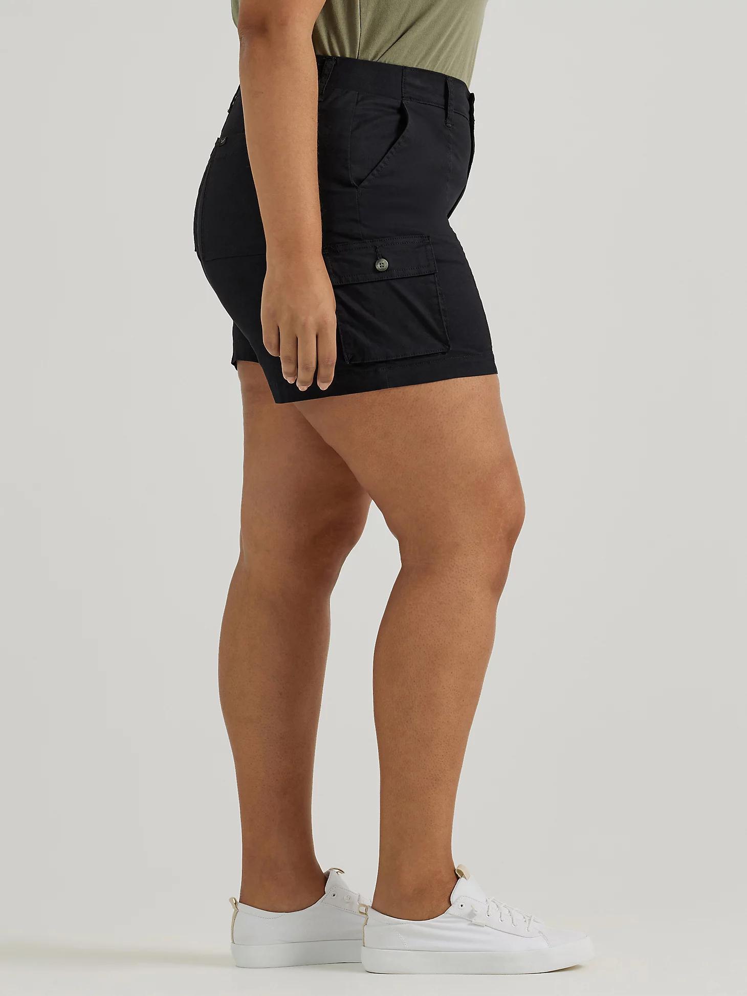 Women's Ultra Lux Comfort with Flex-to-Go Relaxed Fit Cargo Short (Plus) | Women's Shorts | Lee® Product Image