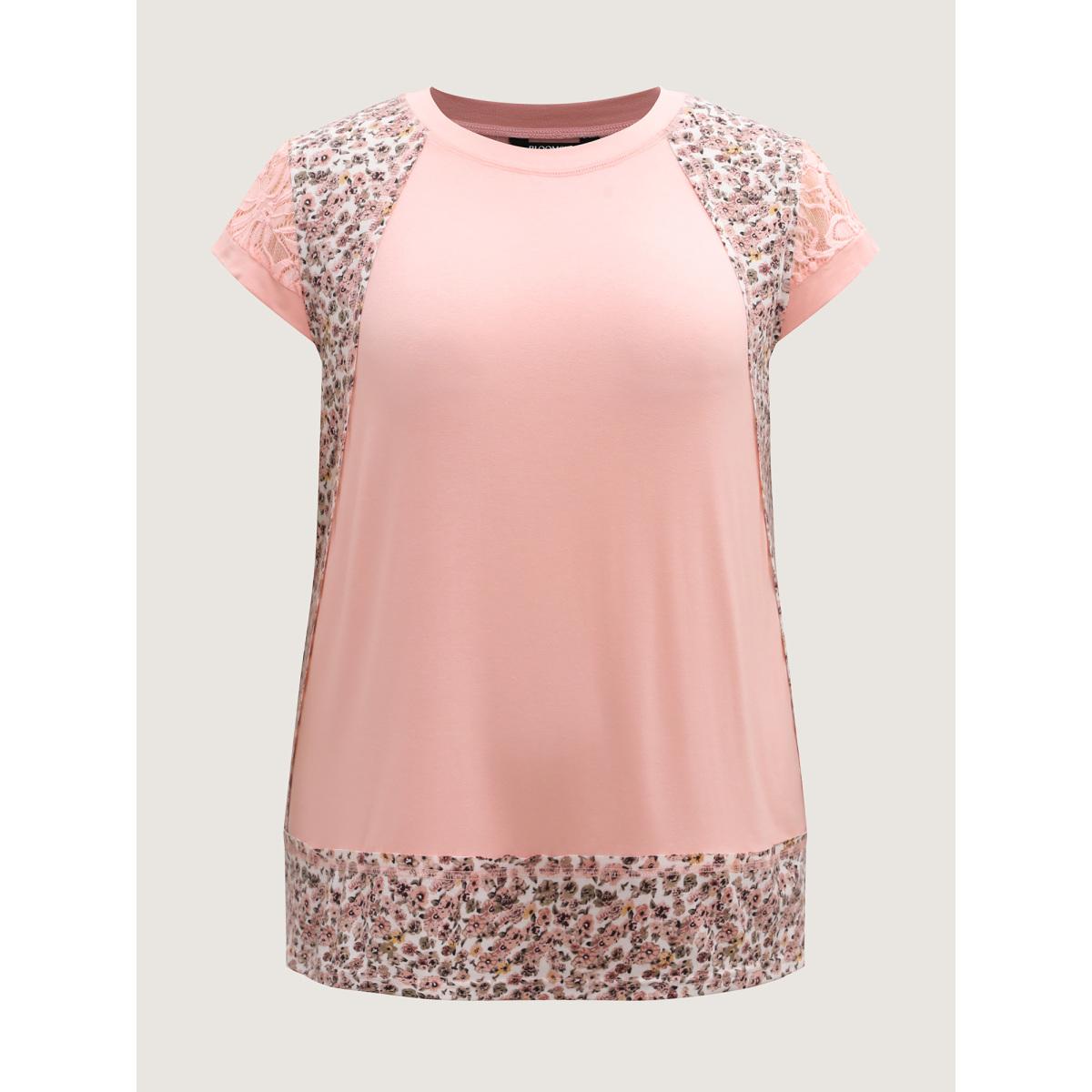 Plus Size Floral Print Contrast Cut-Out T-Shirt MistyRose Women Leisure Contrast Round Neck Casual T-shirts BloomChic 22-24/3X Product Image