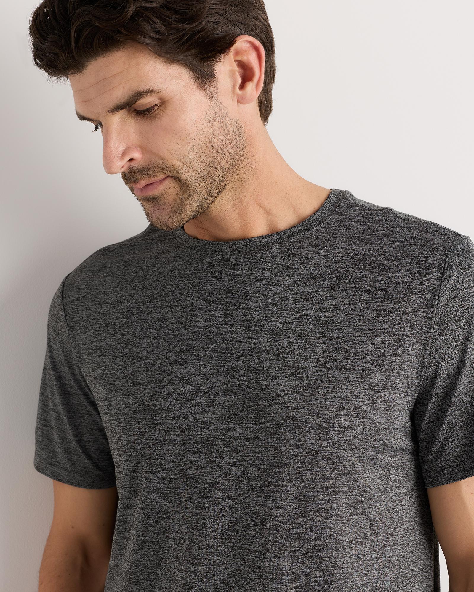 Quince | Men's Flowknit Breeze Performance T-Shirt Size XS, 100% Polyester Product Image