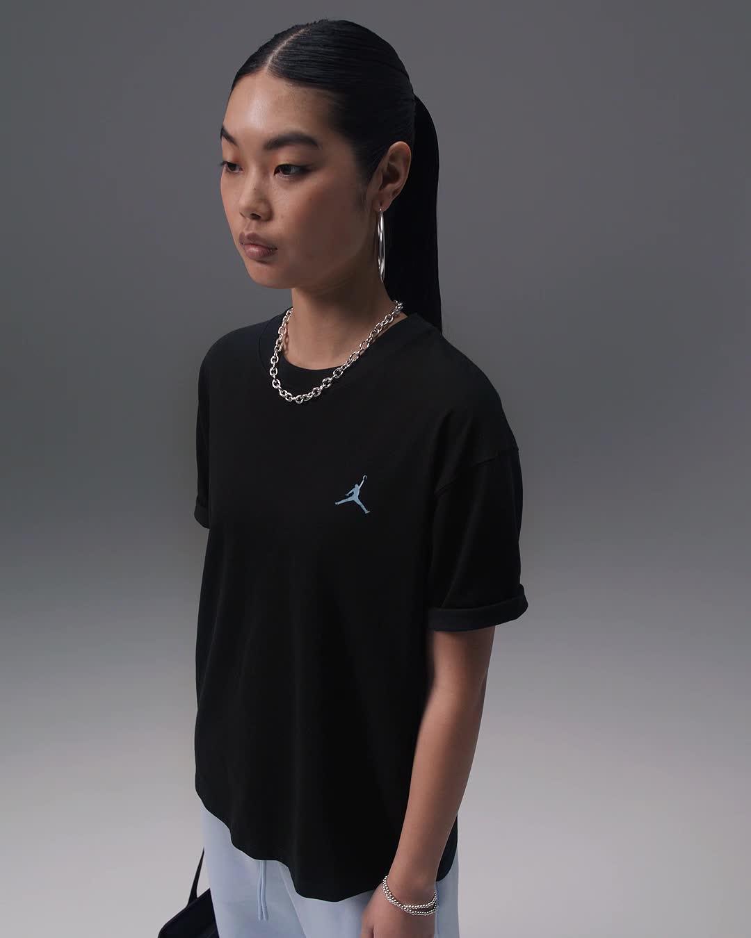 Women's Jordan Graphic T-Shirt Product Image