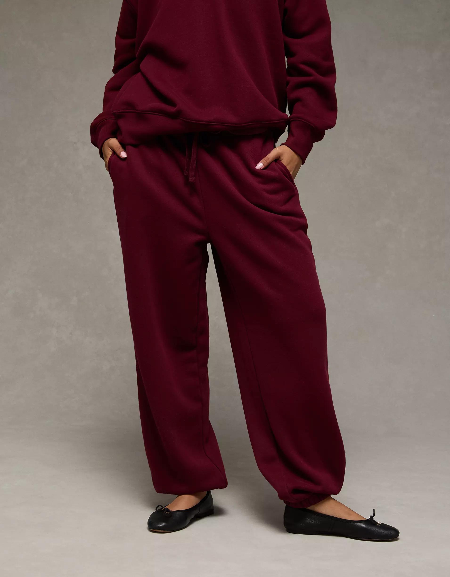 AE Everyday Luxe Jogger Product Image