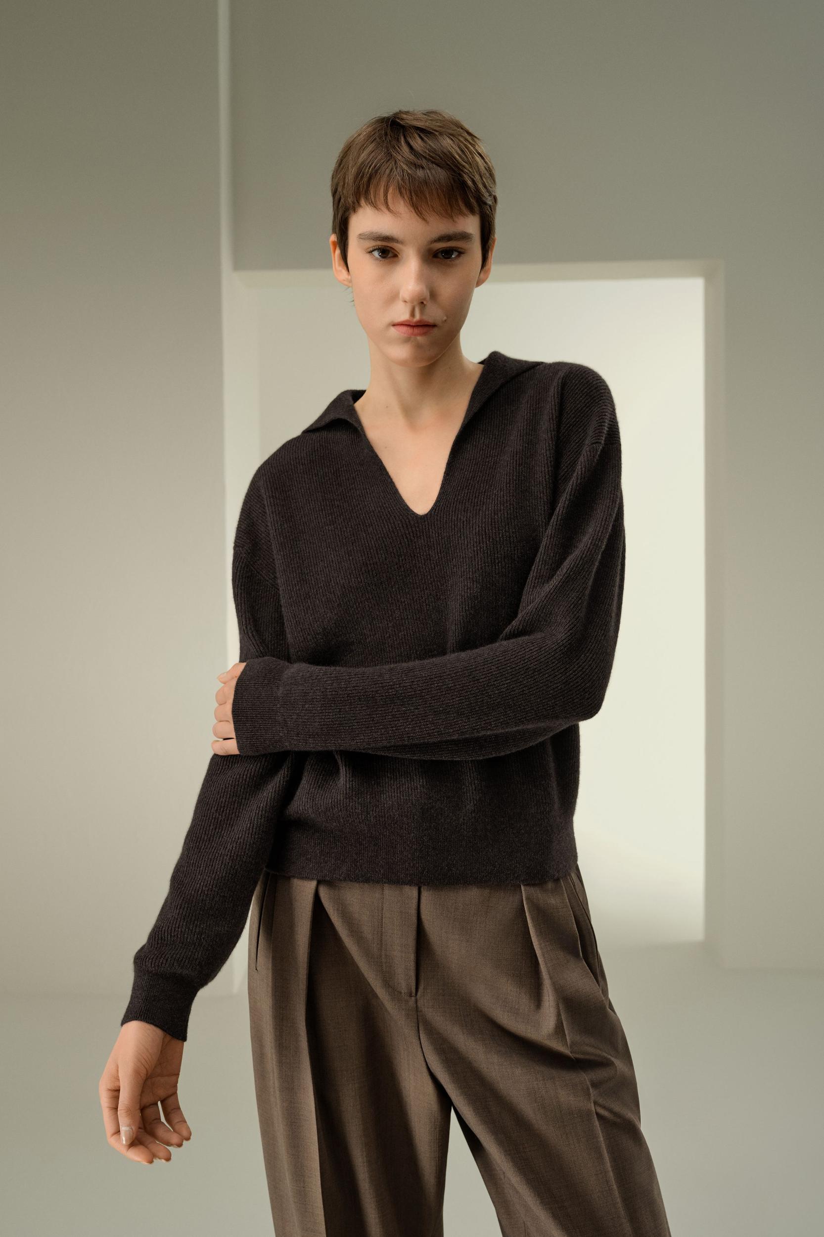 Ribbed Cashmere Polo Sweater Product Image