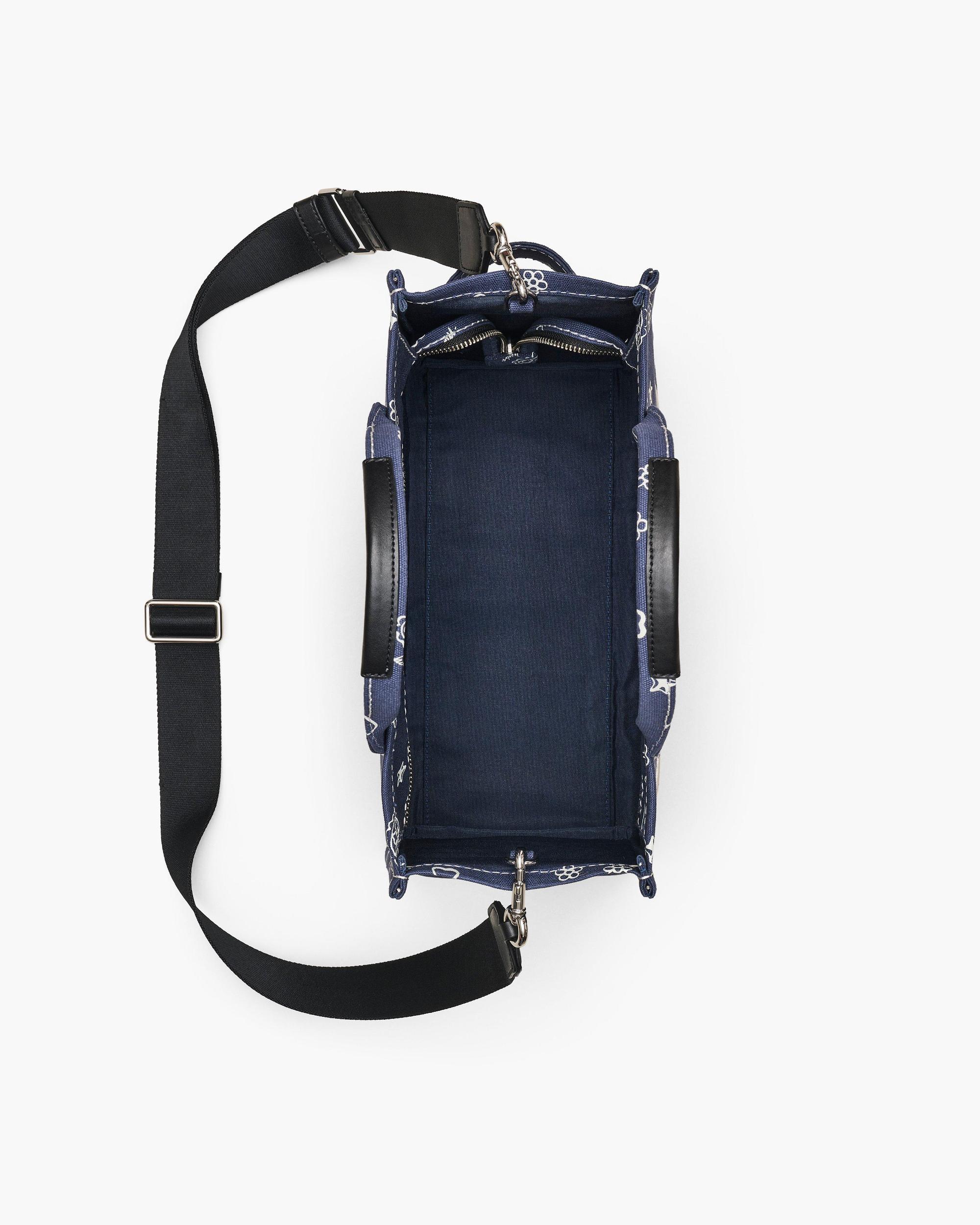 The Leather Medium Tote Bag Product Image