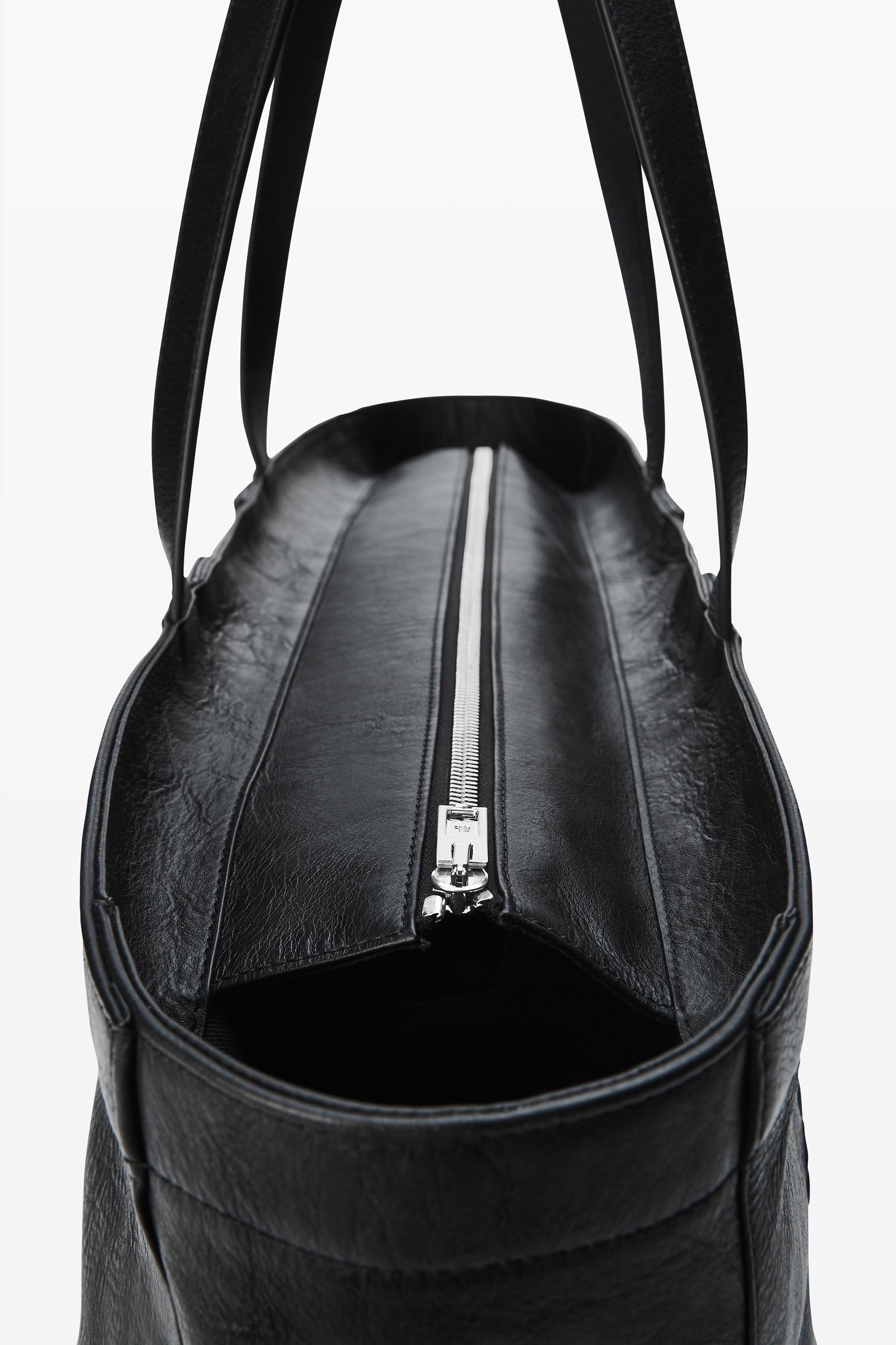 Pack Tote In Leather Large Product Image