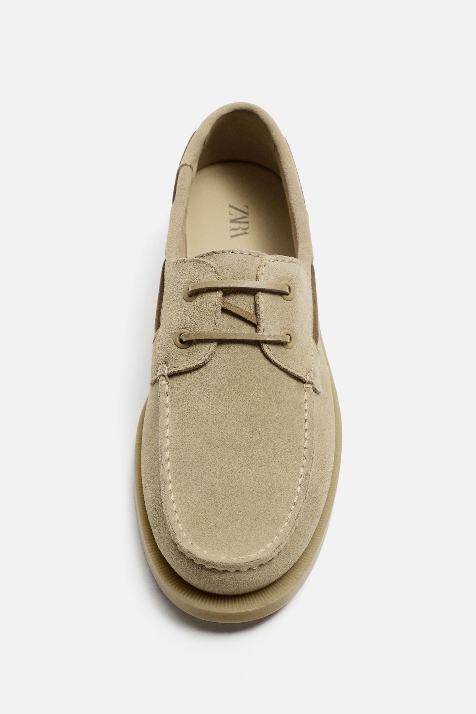 LEATHER BOAT SHOES Product Image