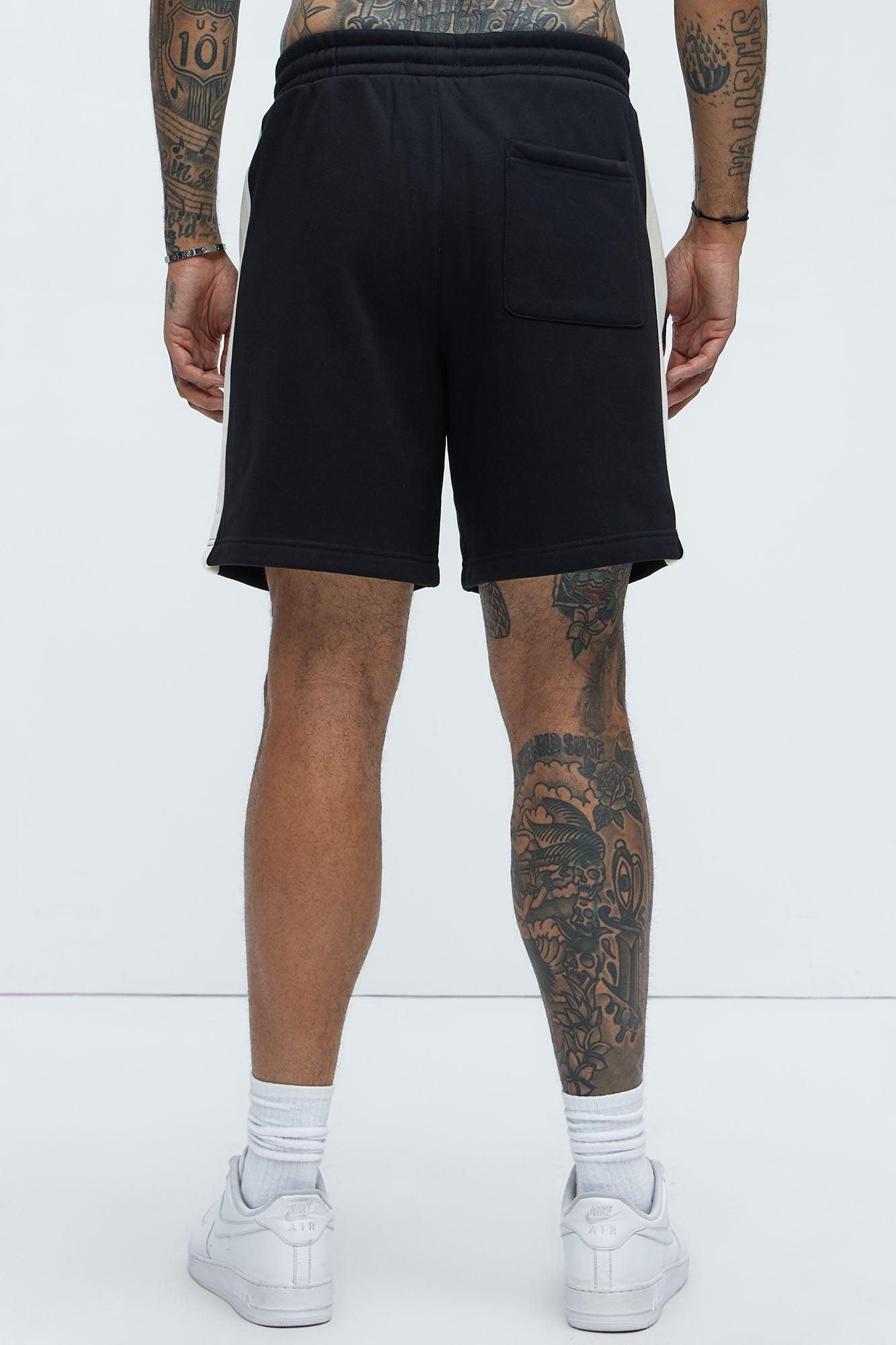 Tyson Oversized Heavyweight Striped Shorts - Black Product Image