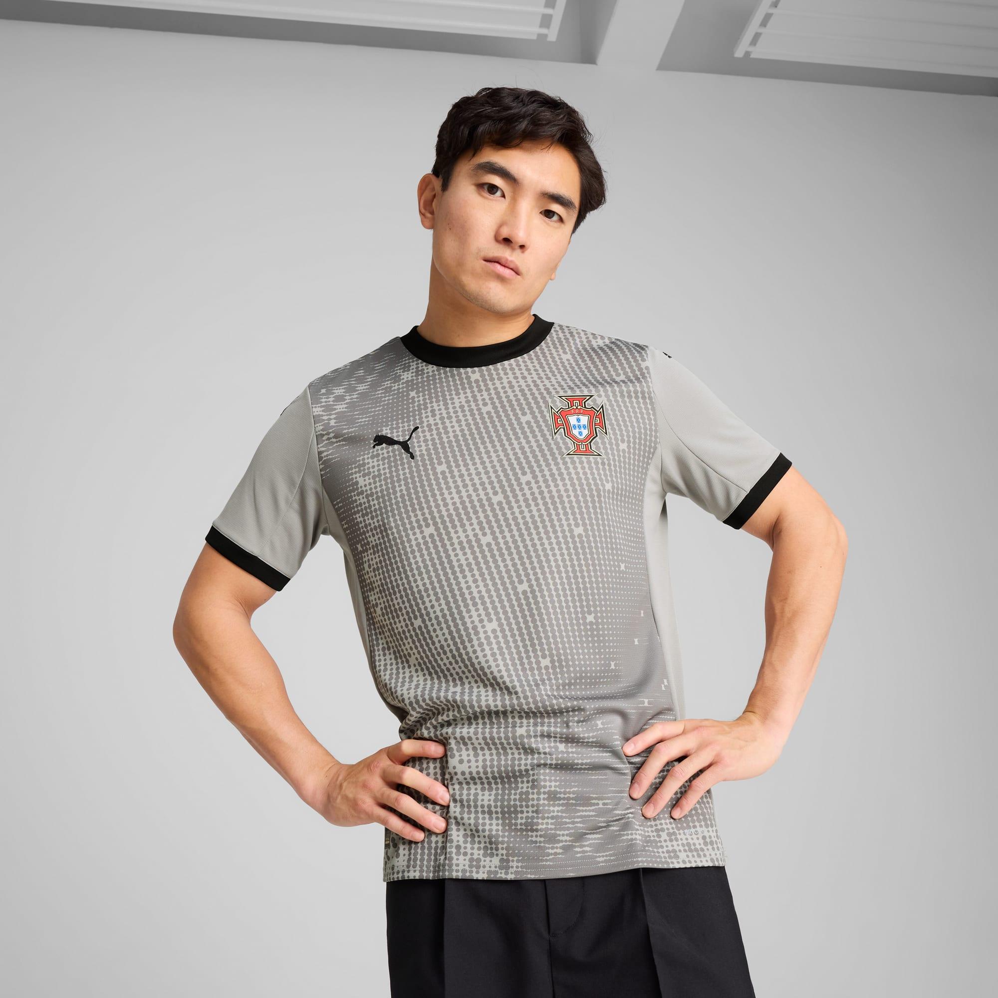 Portugal '25 Goalkeeper Men's Short Sleeve Jersey Product Image