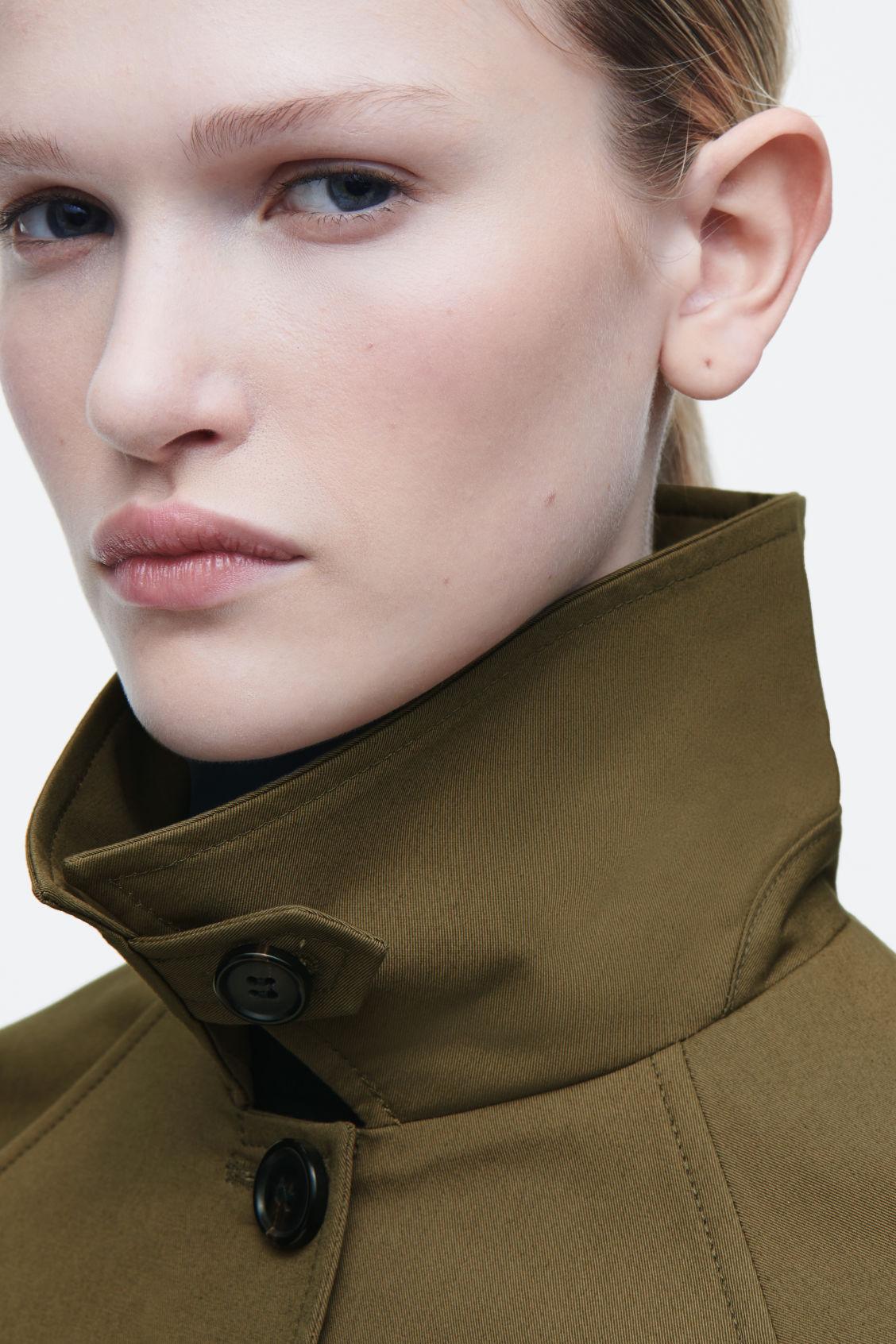 SHORT TWILL TRENCH COAT Product Image