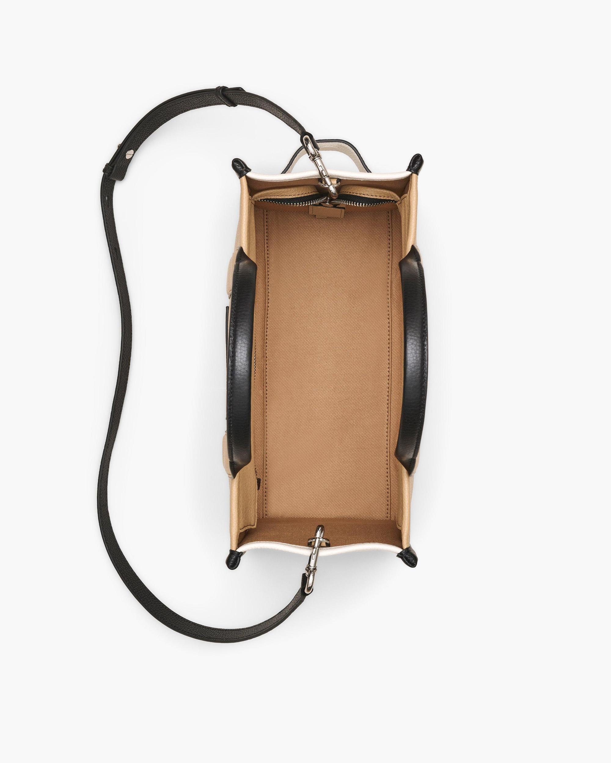 The Canvas Medium Tote Bag Product Image