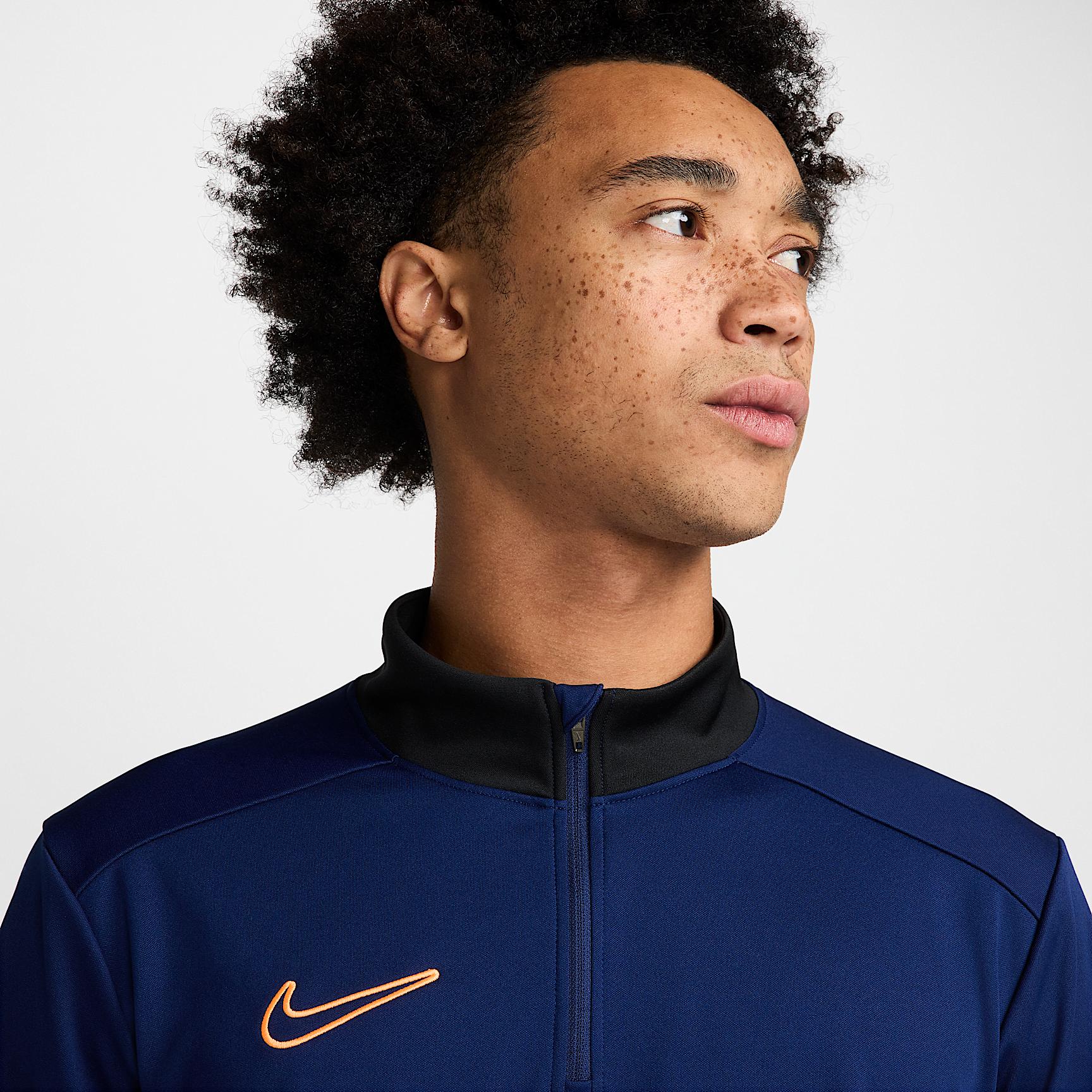Nike Academy Men's Dri-FIT Soccer Drill Top Product Image