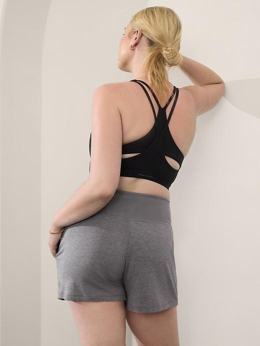 Coaster Luxe High Rise 4 1/2" Shortie Product Image