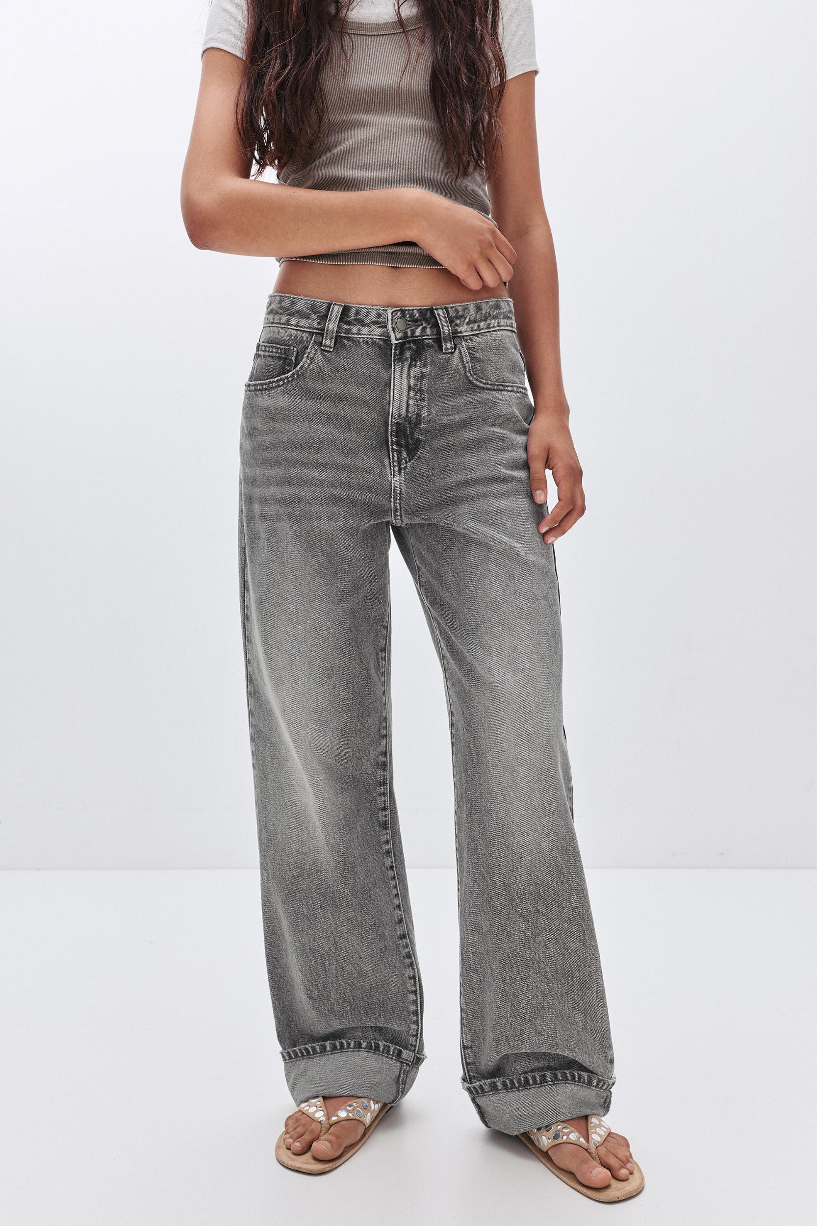 Straight-leg baggy jeans with turn-up hems Product Image