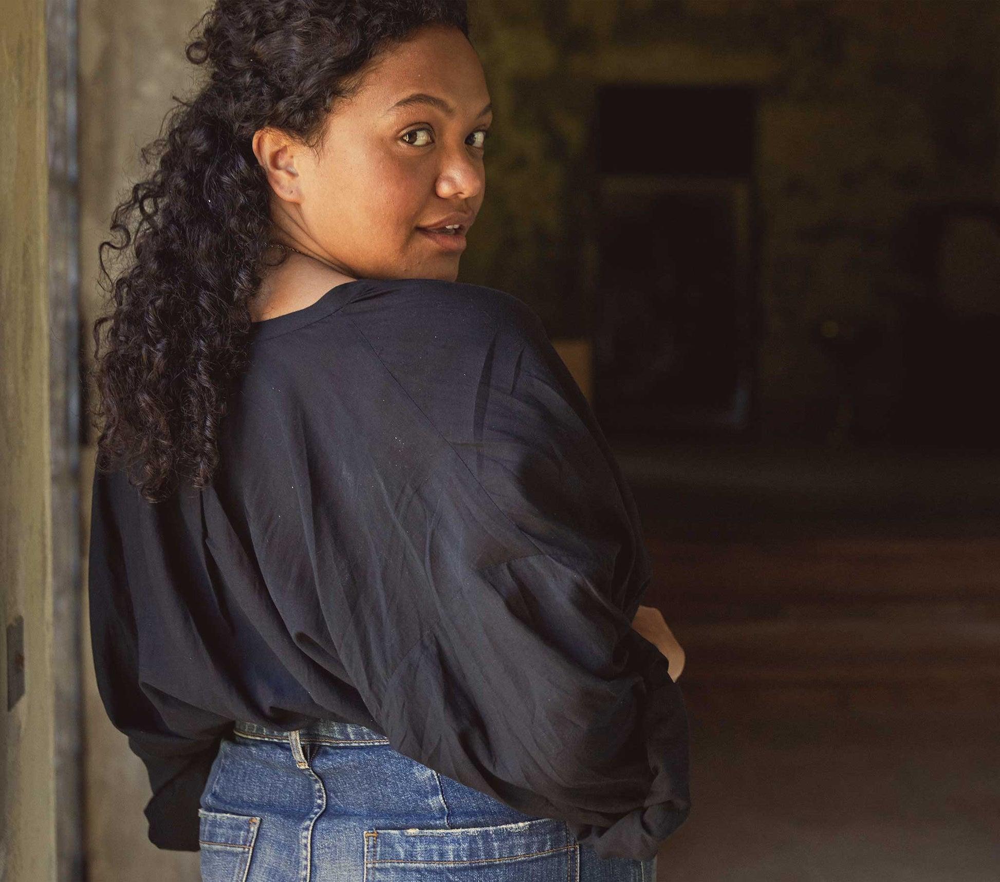 THE JANE BLOUSE -- BLACK Product Image