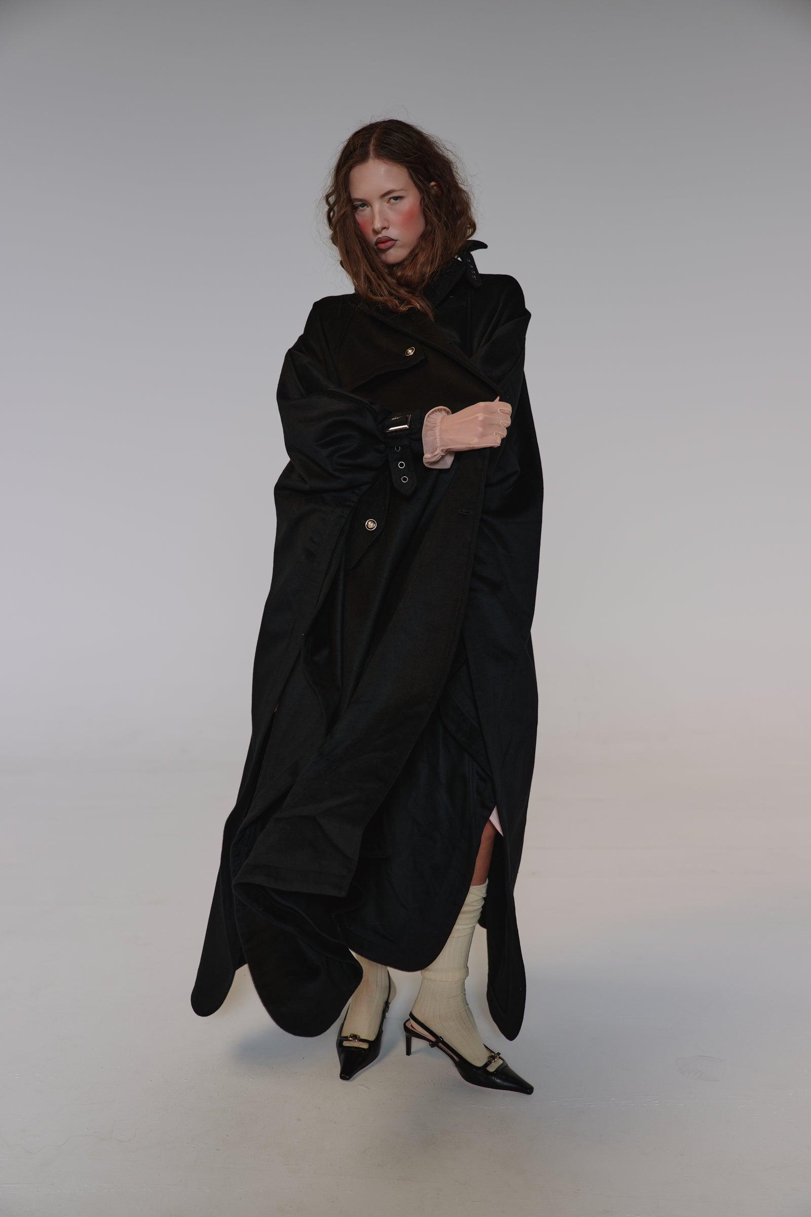 The Lady and the Unicorn Lark Slip Product Image