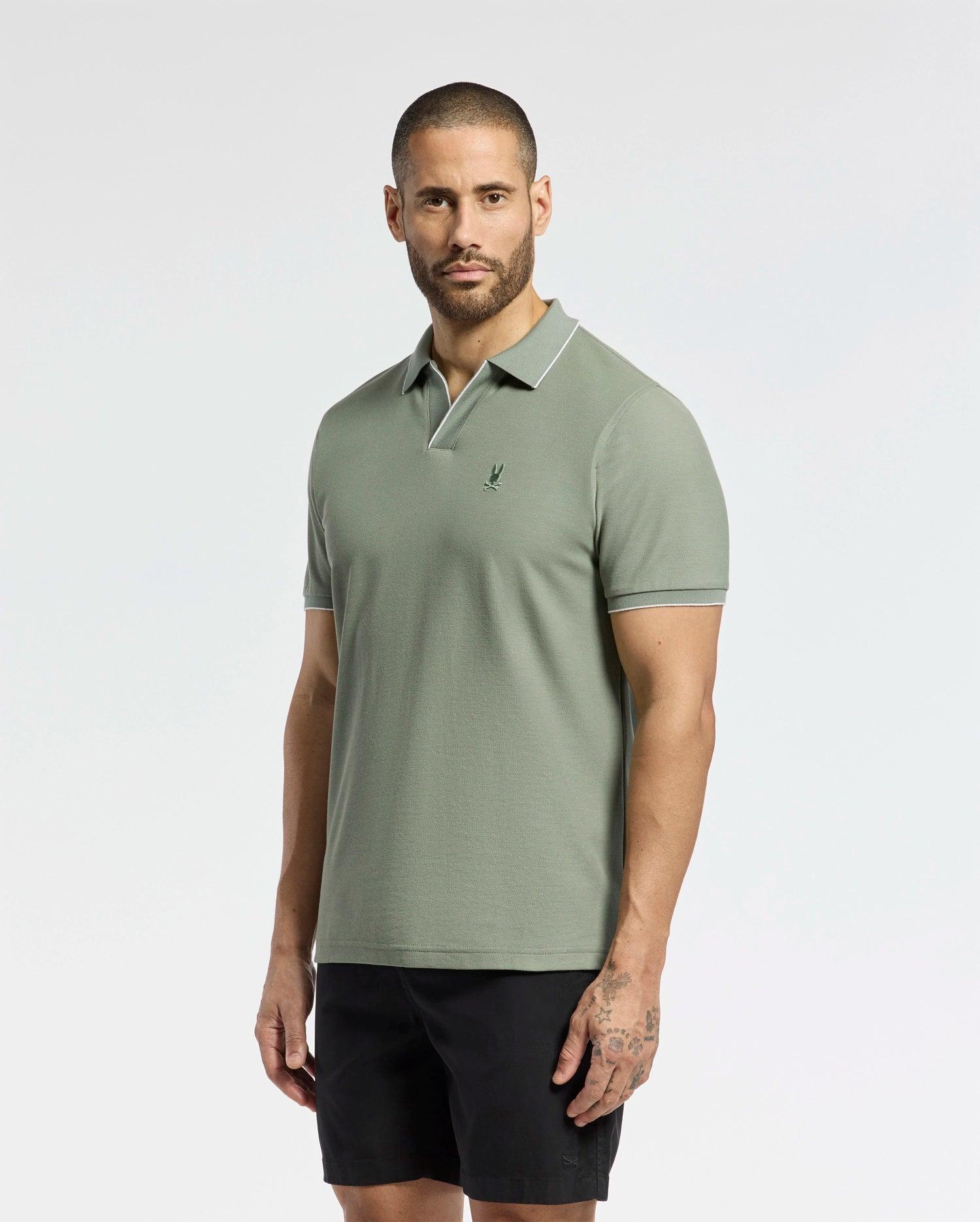 MENS EAST HILLS JOHNNY COLLAR POLO - B6K331B200 Product Image