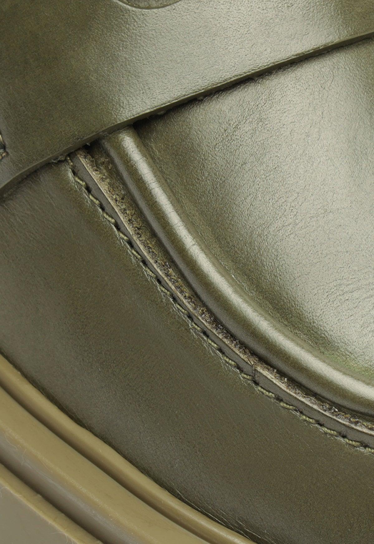 Viola Tractor Leather Flat Female Product Image