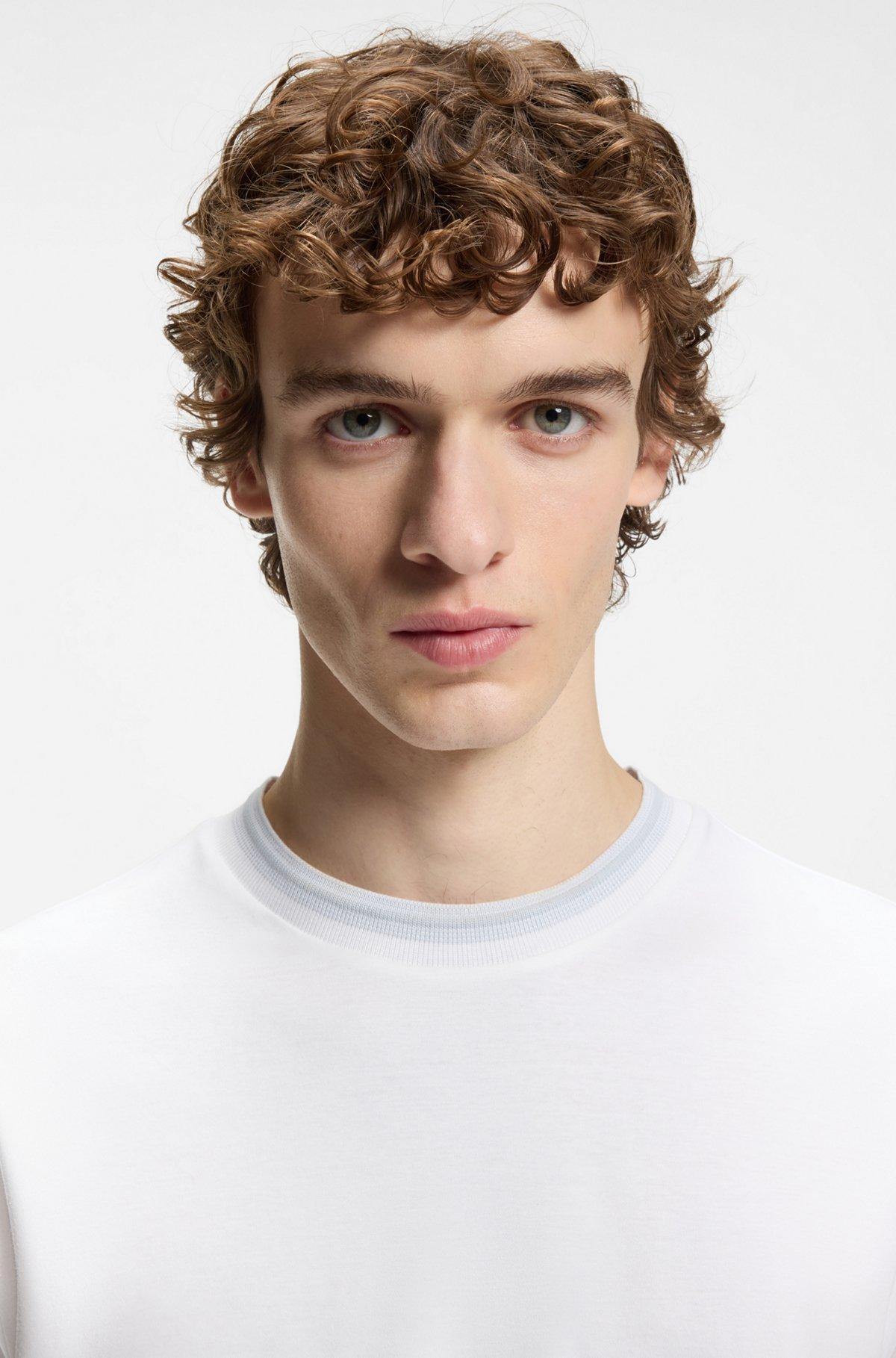 Contrast-tipping slim-fit T-shirt in mercerised cotton Product Image