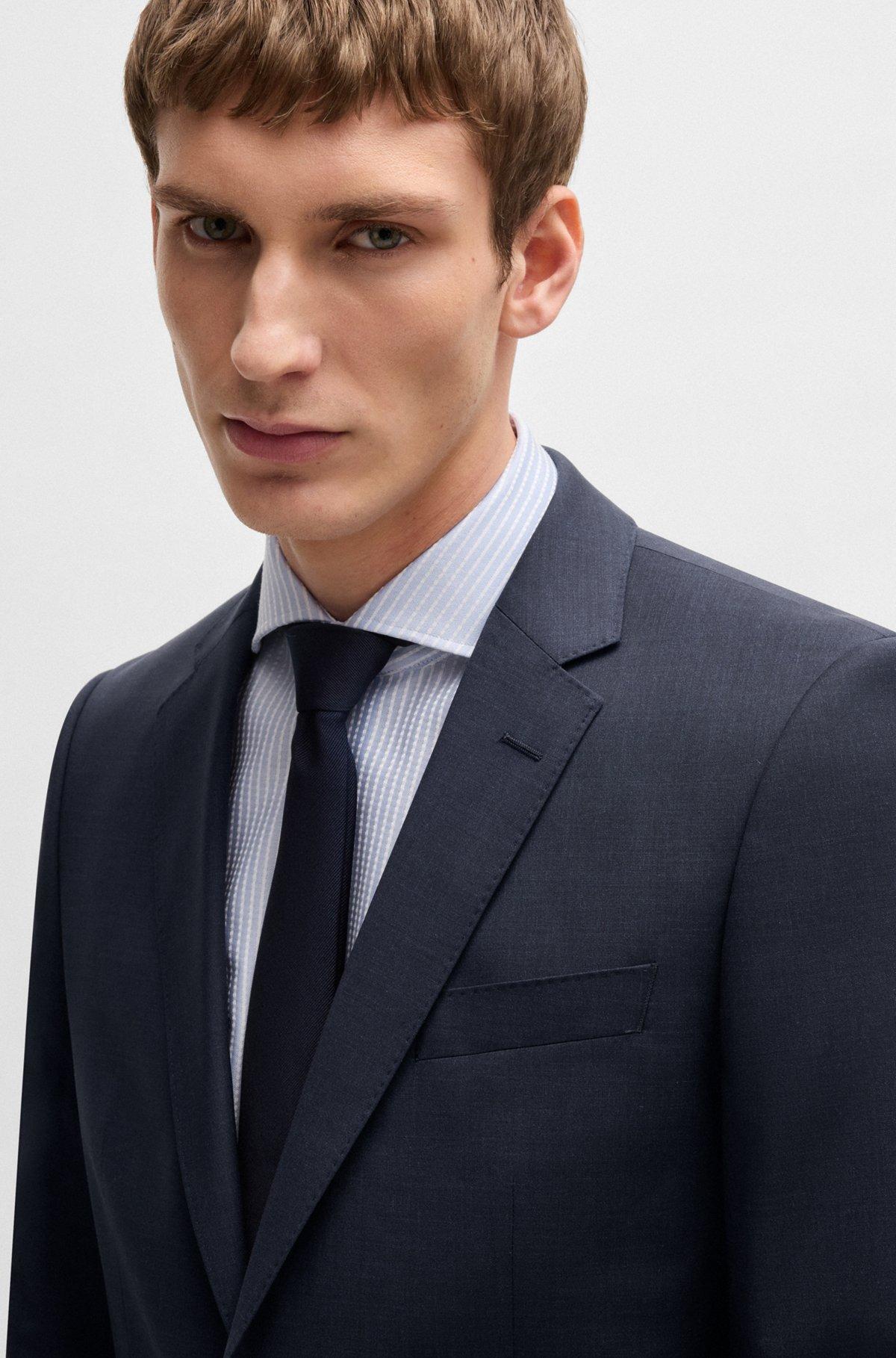 Slim-fit suit in virgin wool Product Image