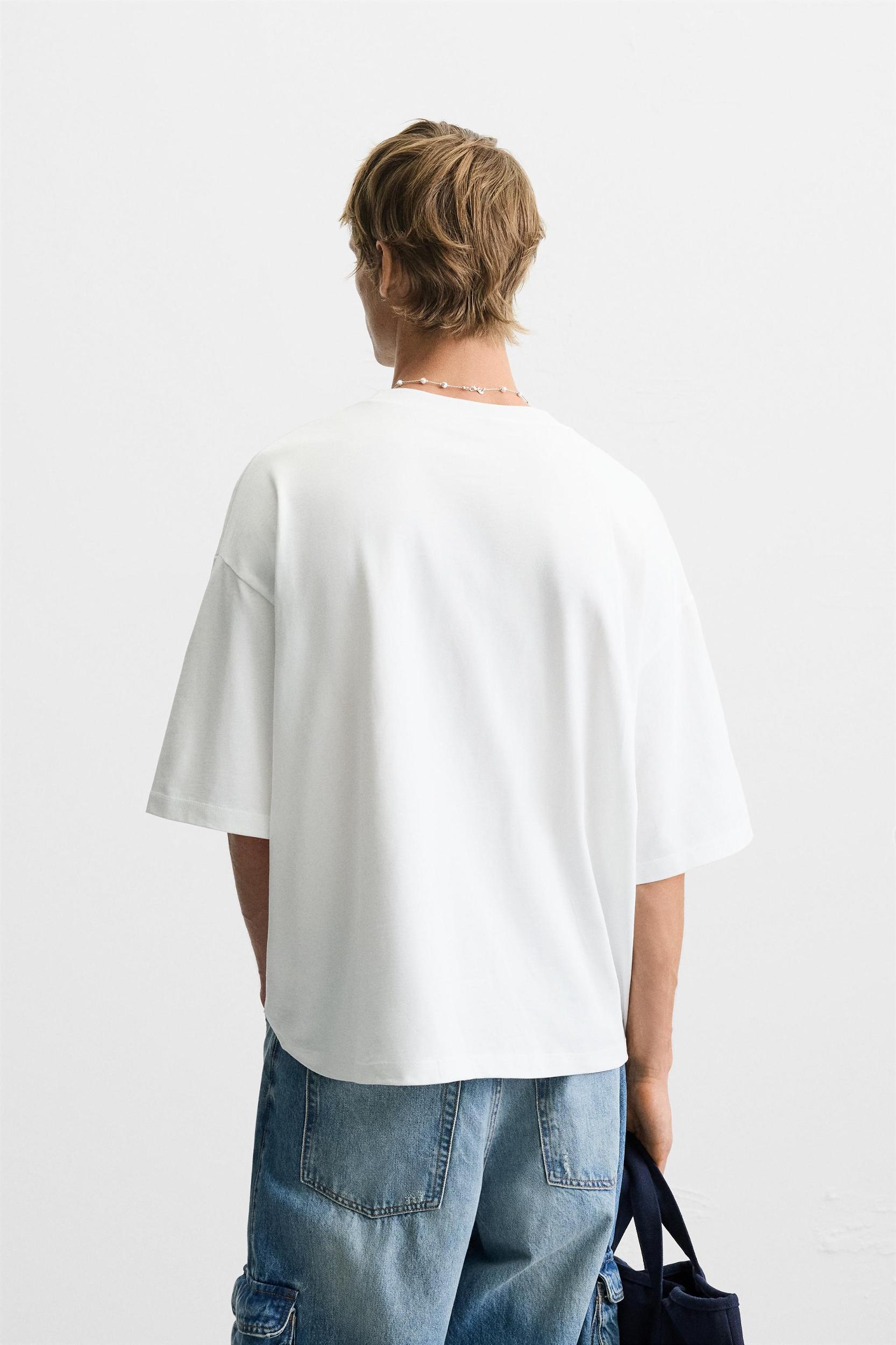 BOXY FIT MEDIUM WEIGHT T-SHIRT Product Image