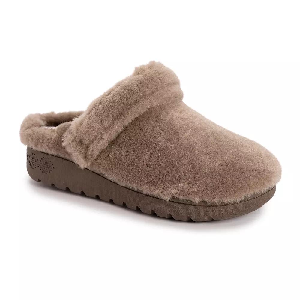 MUK LUKS Womens Quianna Clog Slippers Product Image