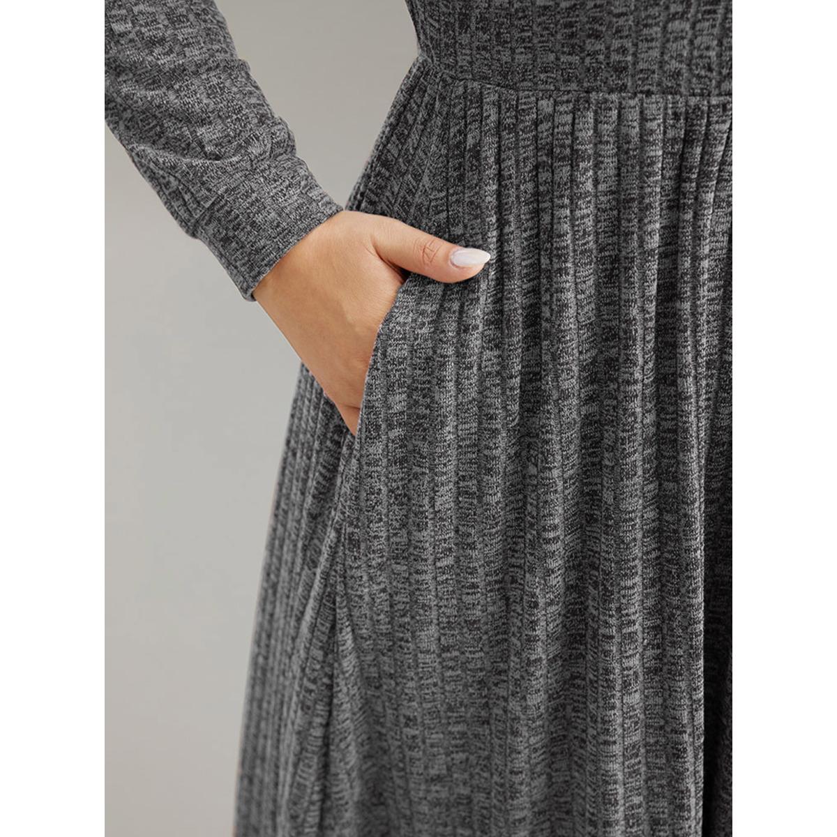 Plus Size Rib Knit Plain Plisse Long Sleeve Dress DarkGray Women Leisure Rib Knit V-neck Long Sleeve Curvy Midi Dress BloomChic 28/5X Product Image