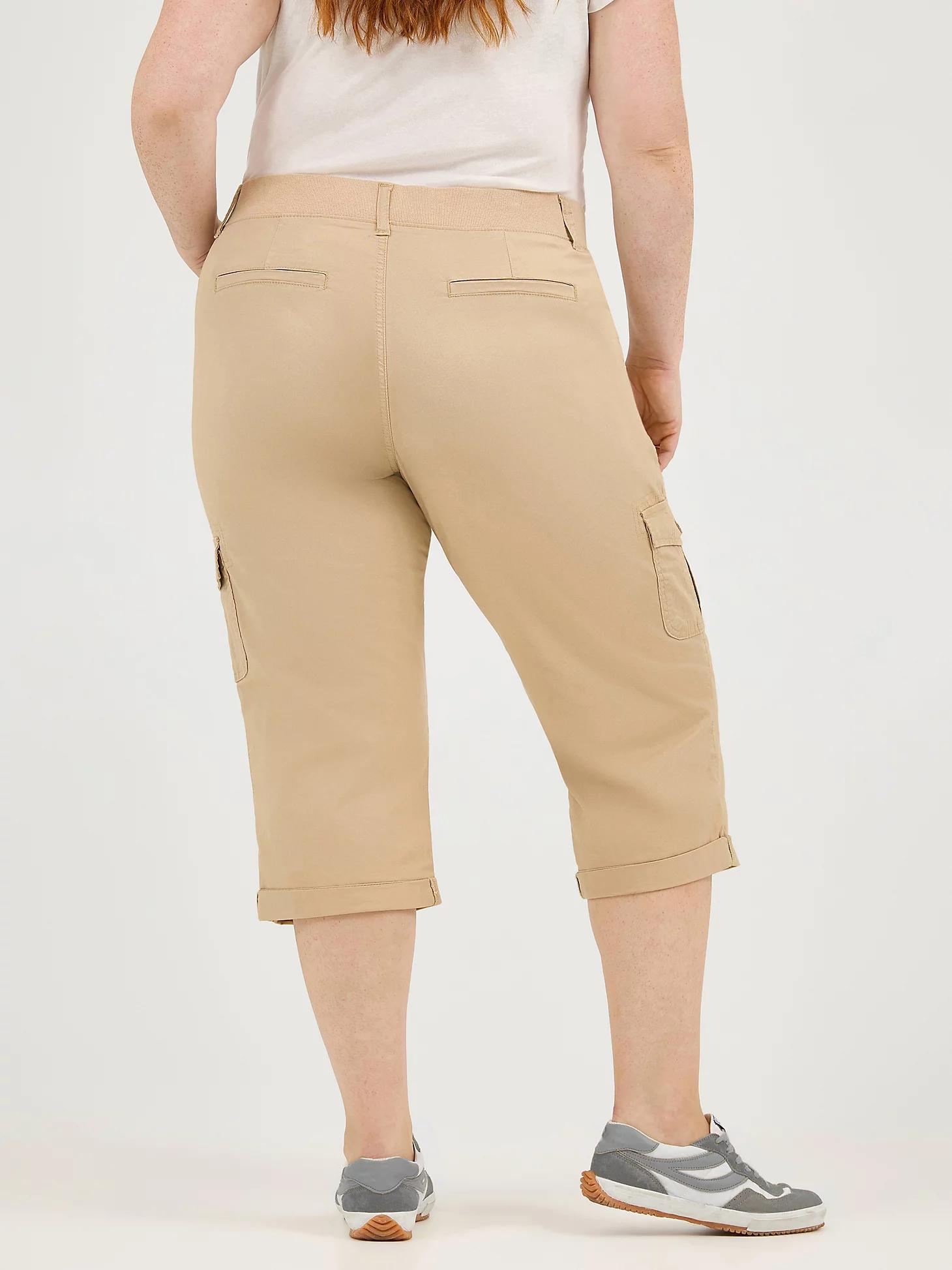 Women’s Relaxed Fit Austyn Cargo Capri (Plus) | Women's Capris & Crops | Lee® Product Image